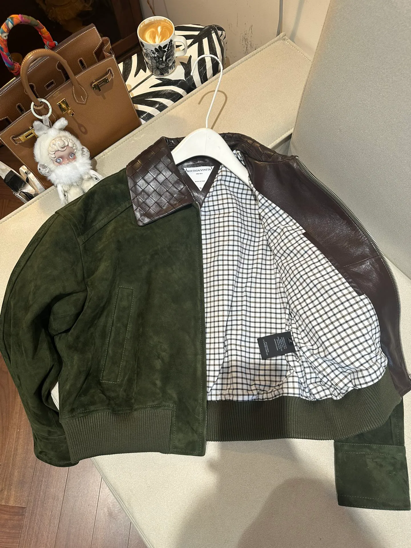 Кожаные Куртки И Дублёнки Женские Bottega Veneta 3078223