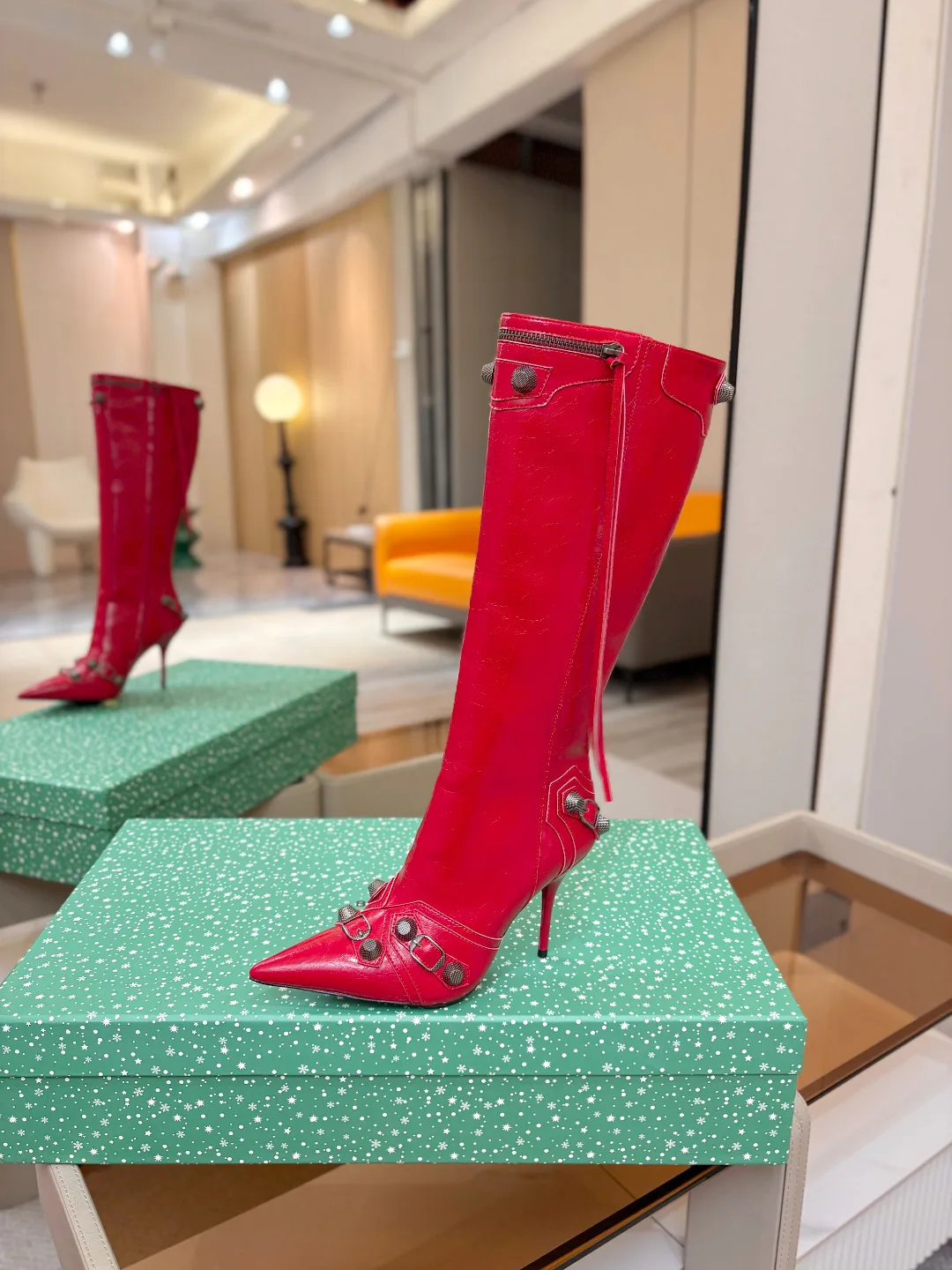 Сапоги Женские Balenciaga 18521338