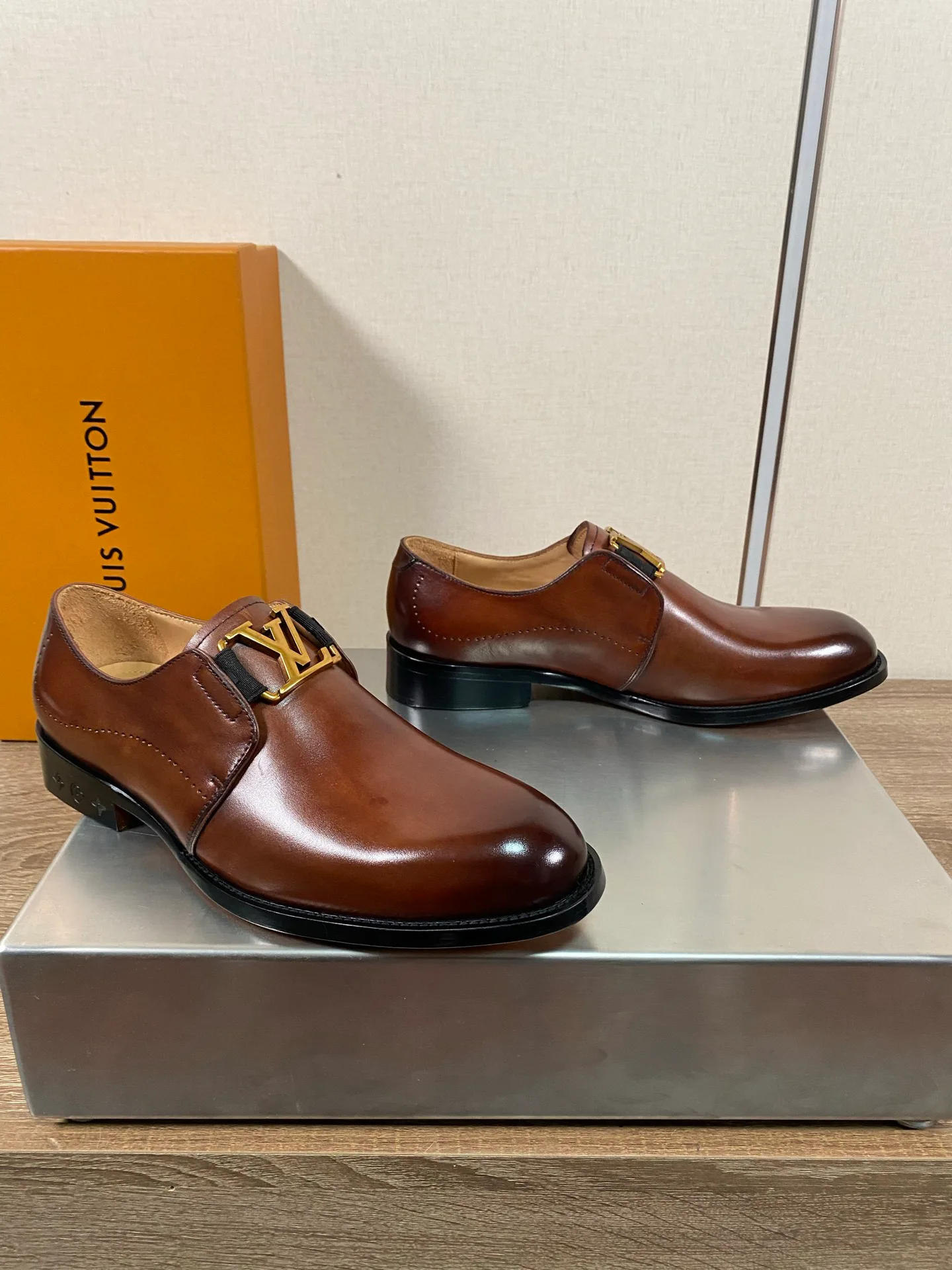 Лоферы И Туфли Мужские Louis Vuitton 18078688