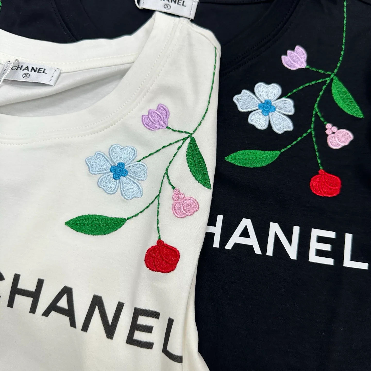 Футболки Женские Chanel 11627250