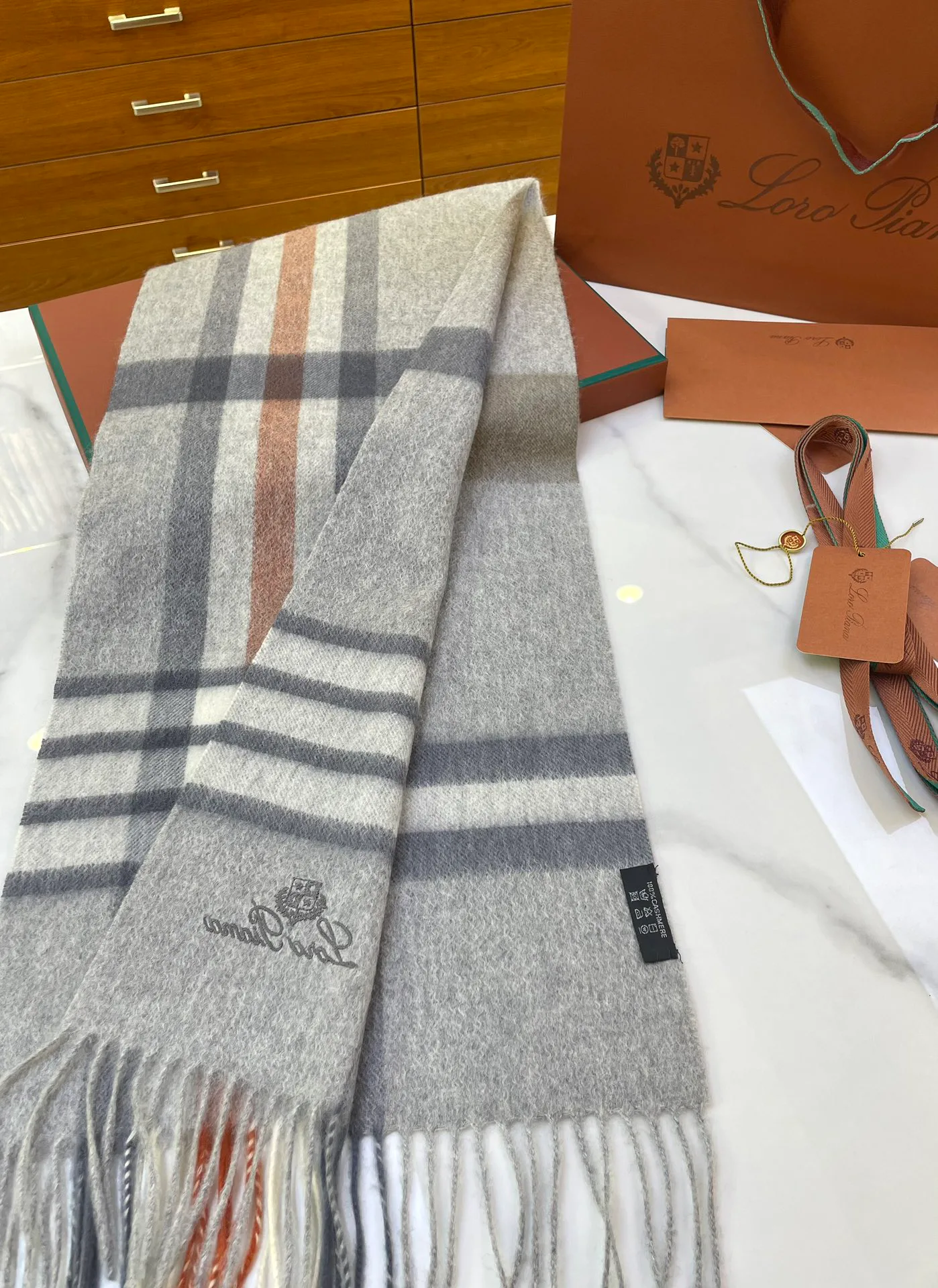 Шарфы Loro Piana 828400