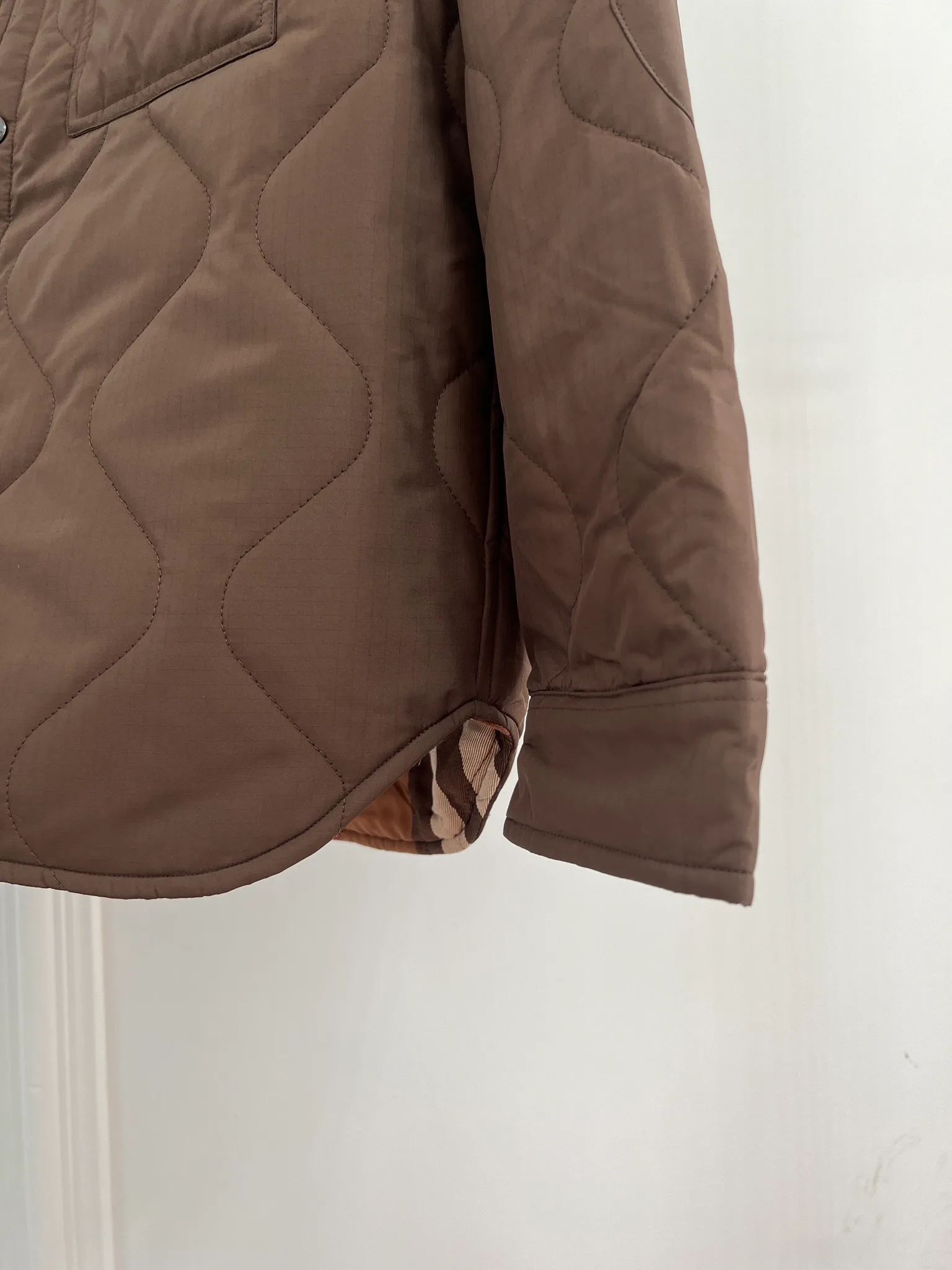 Куртки И Пуховики Женские Burberry 18415739