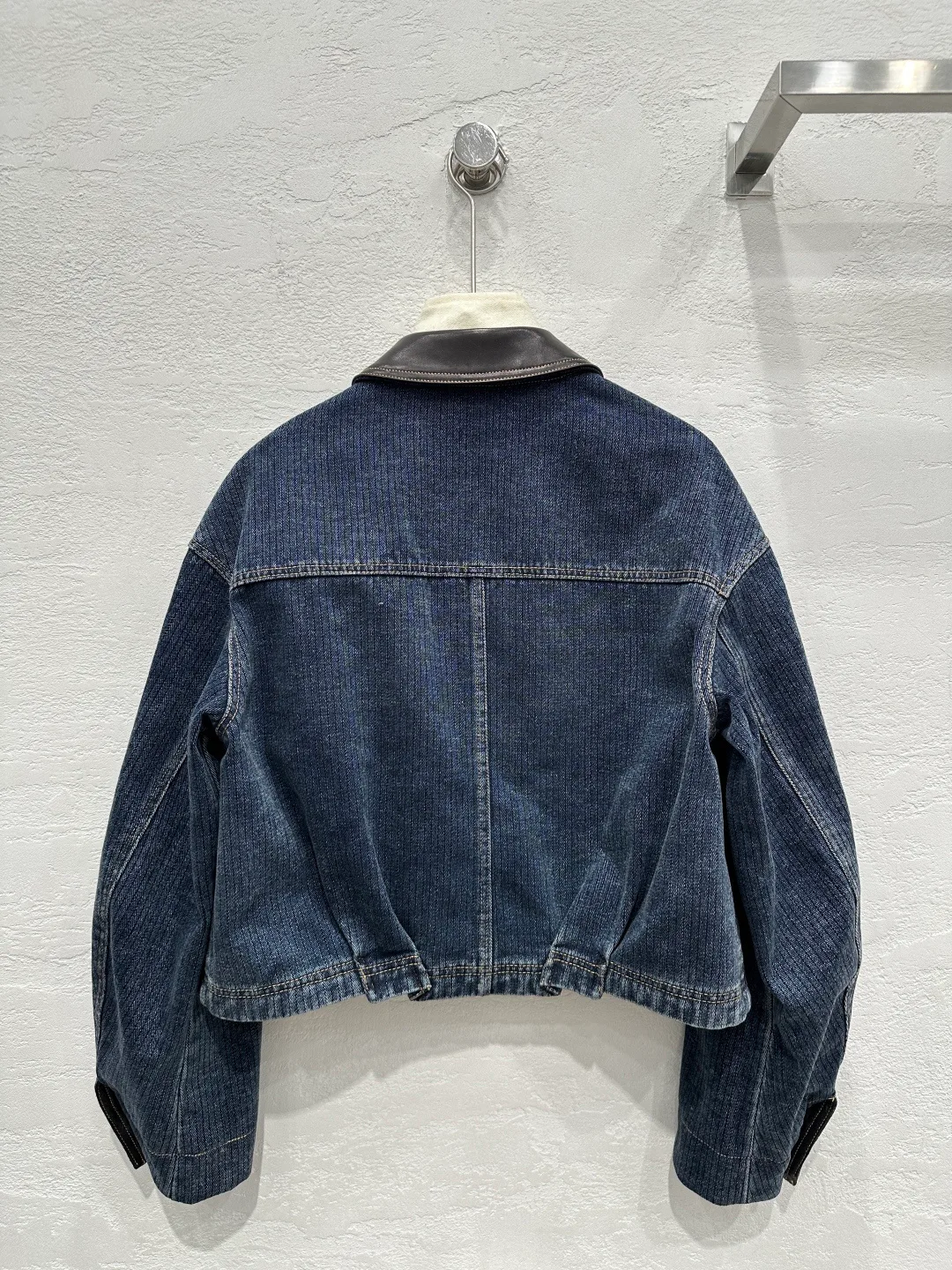 Куртки И Пуховики Женские Prada 10268177