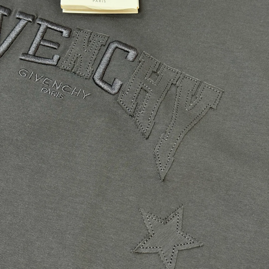 Футболки Мужские Givenchy 11190383