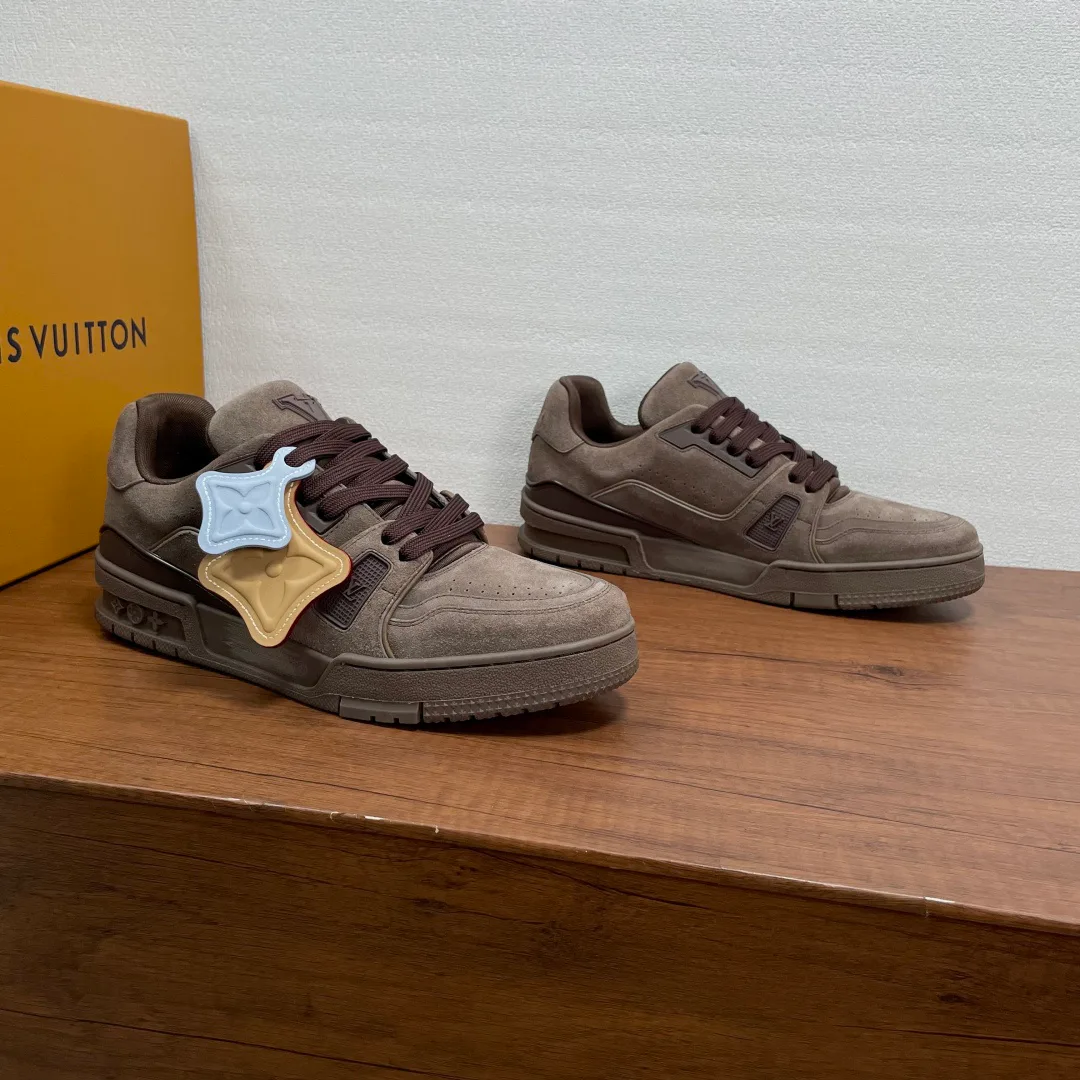 Кроссовки Мужские Louis Vuitton 17461093