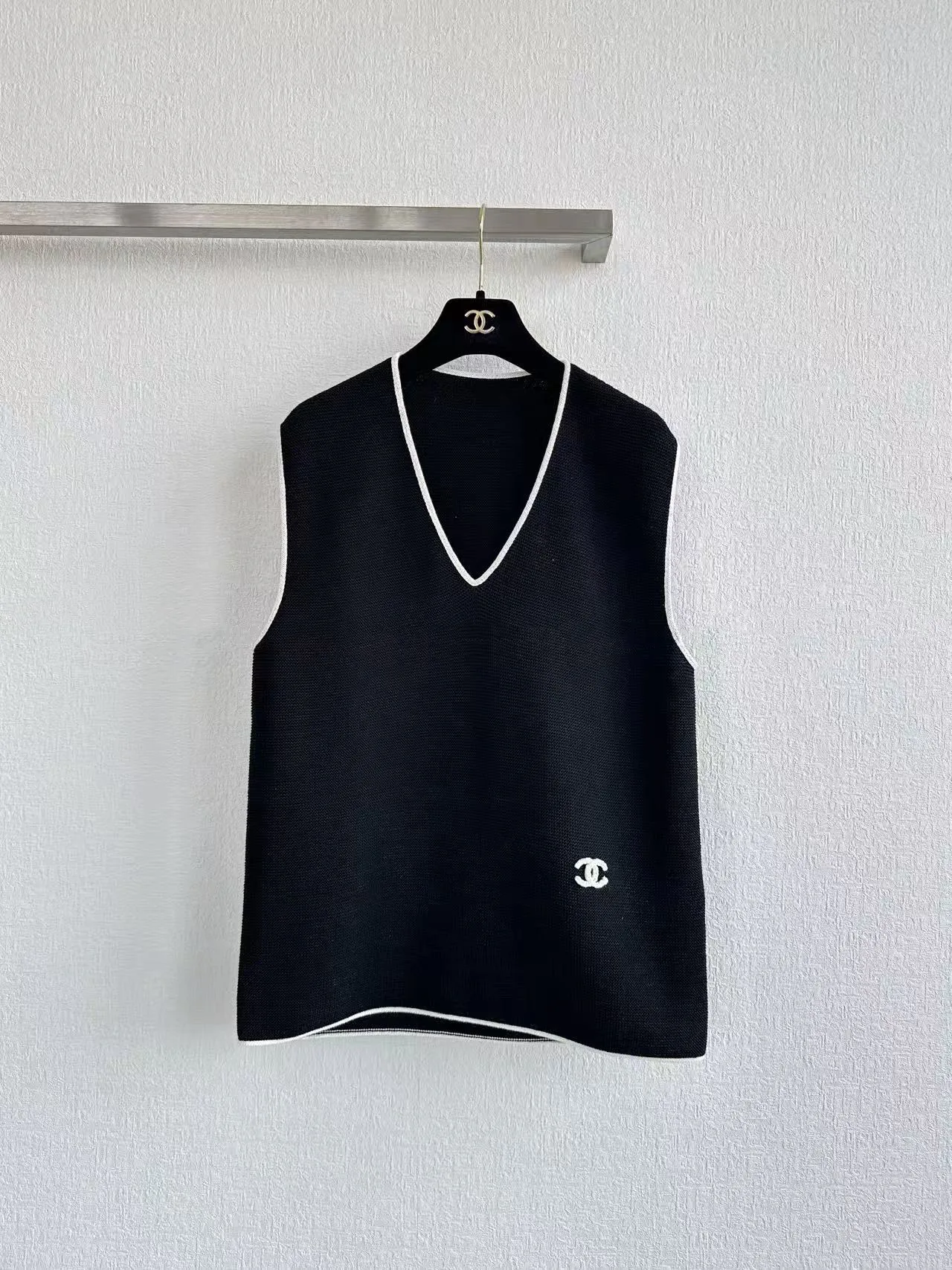 Жилеты Женские Chanel 13163152