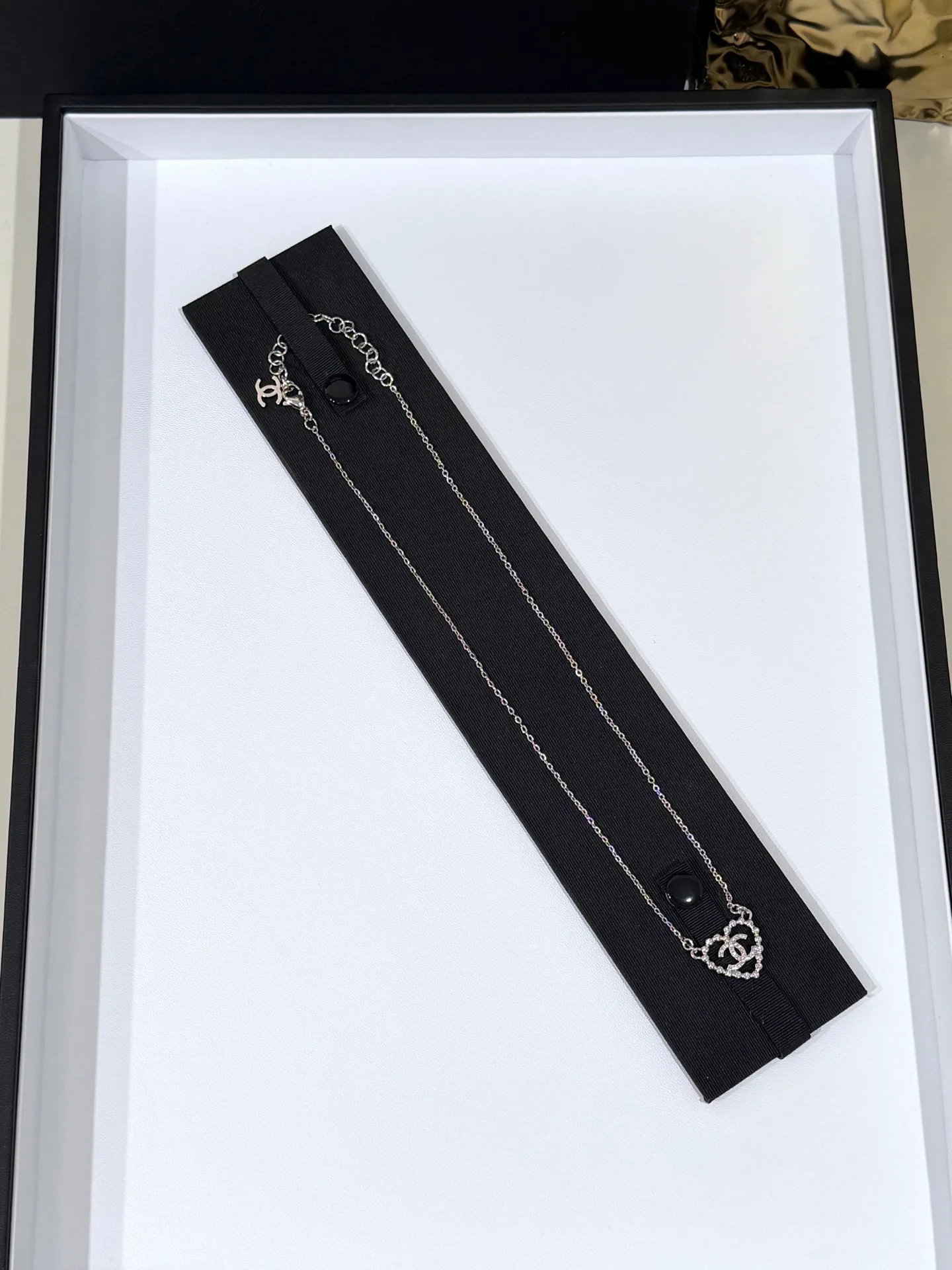 Бижутерия Chanel 17900485