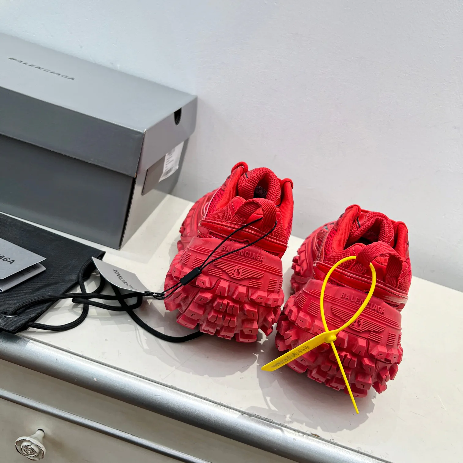 Кроссовки Женские Balenciaga 6428068