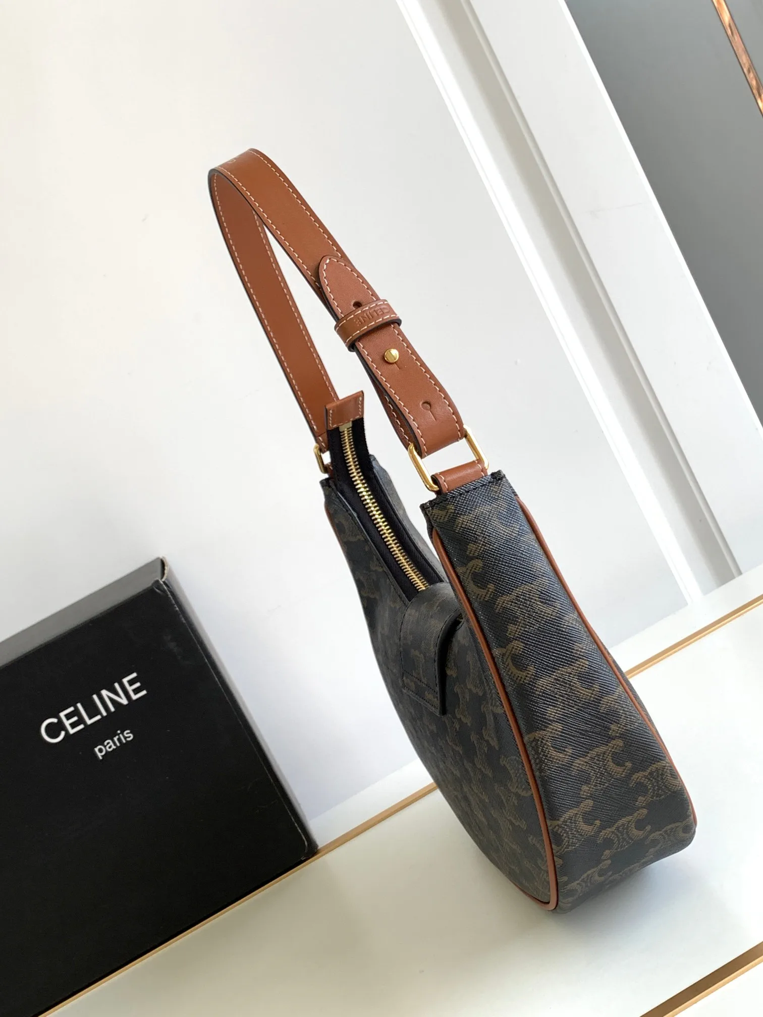 Классические Сумки Женские Celine 11488669