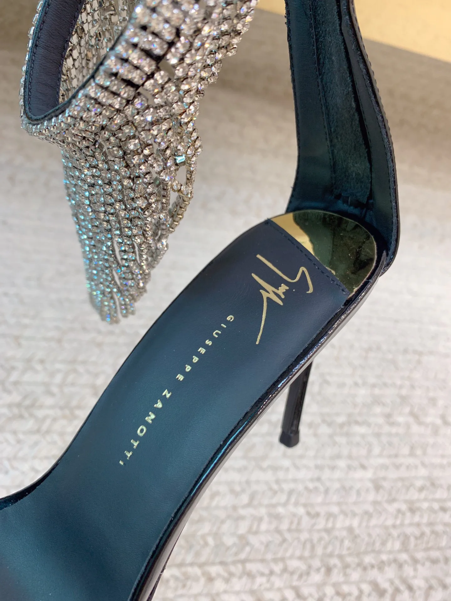 Туфли Женские Giuseppe Zanotti 17656569