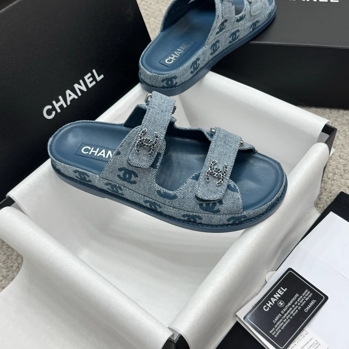 Шлепанцы Женские Chanel 24490