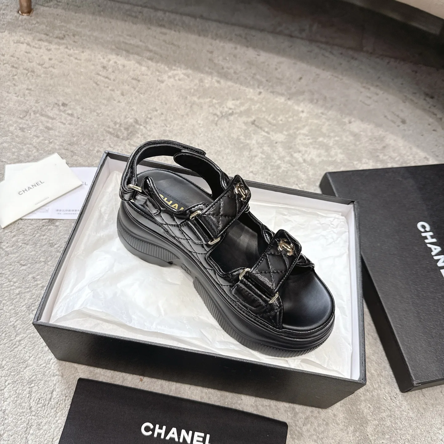 Босоножки Женские Chanel 17572325