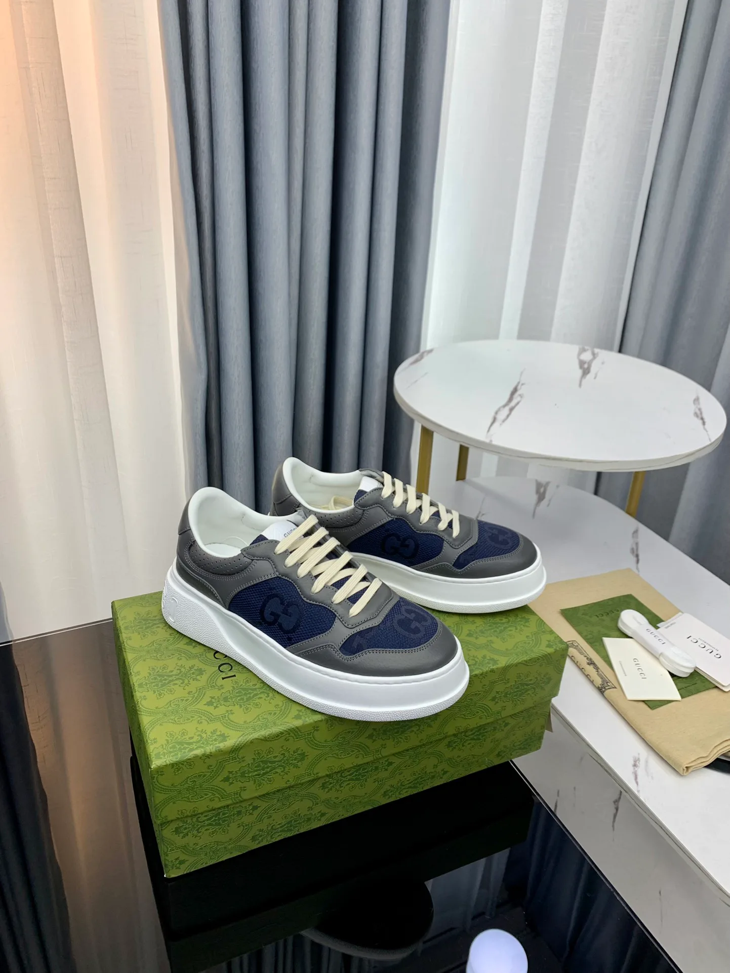 Кроссовки Женские Gucci 12227966