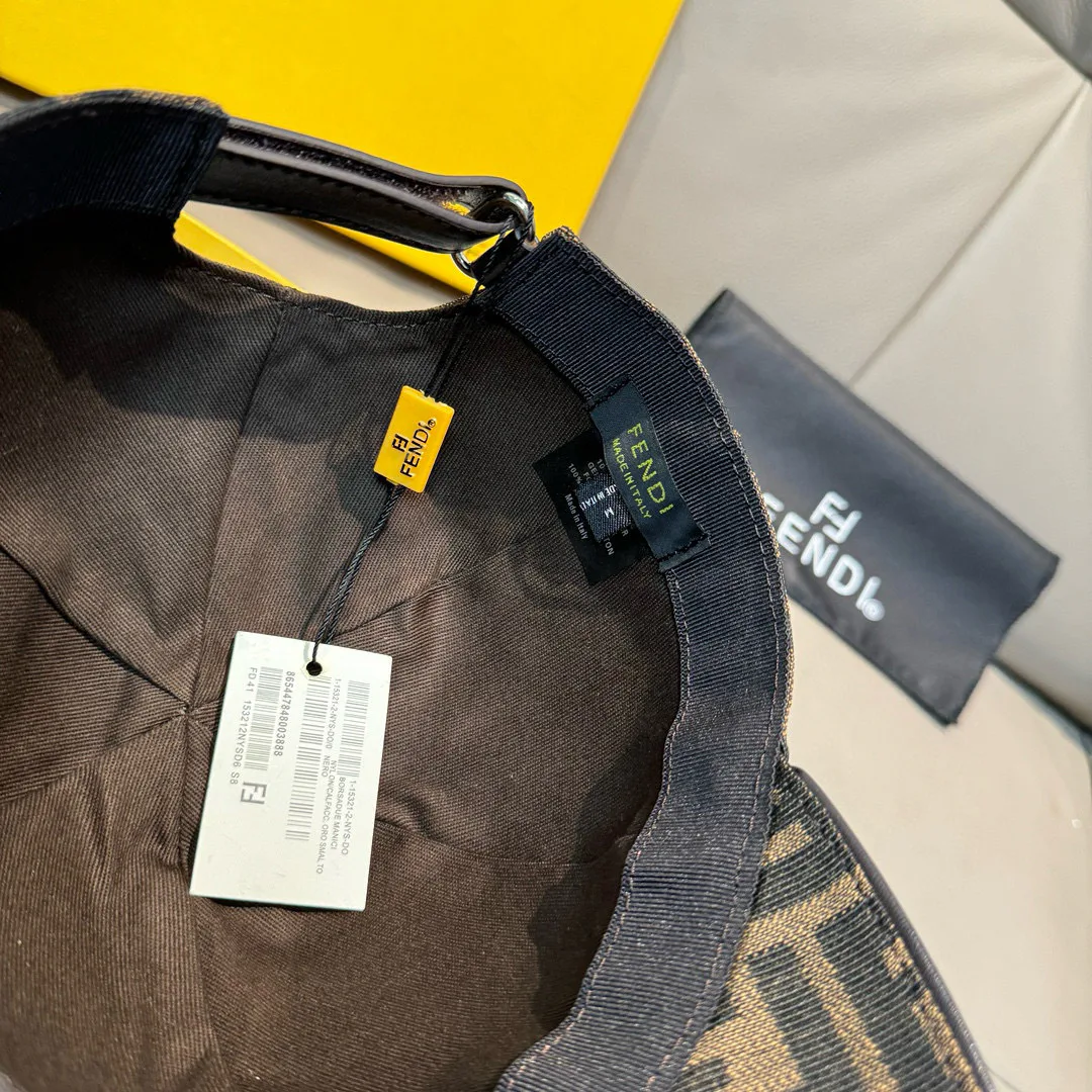 Головные Уборы Fendi 18105227