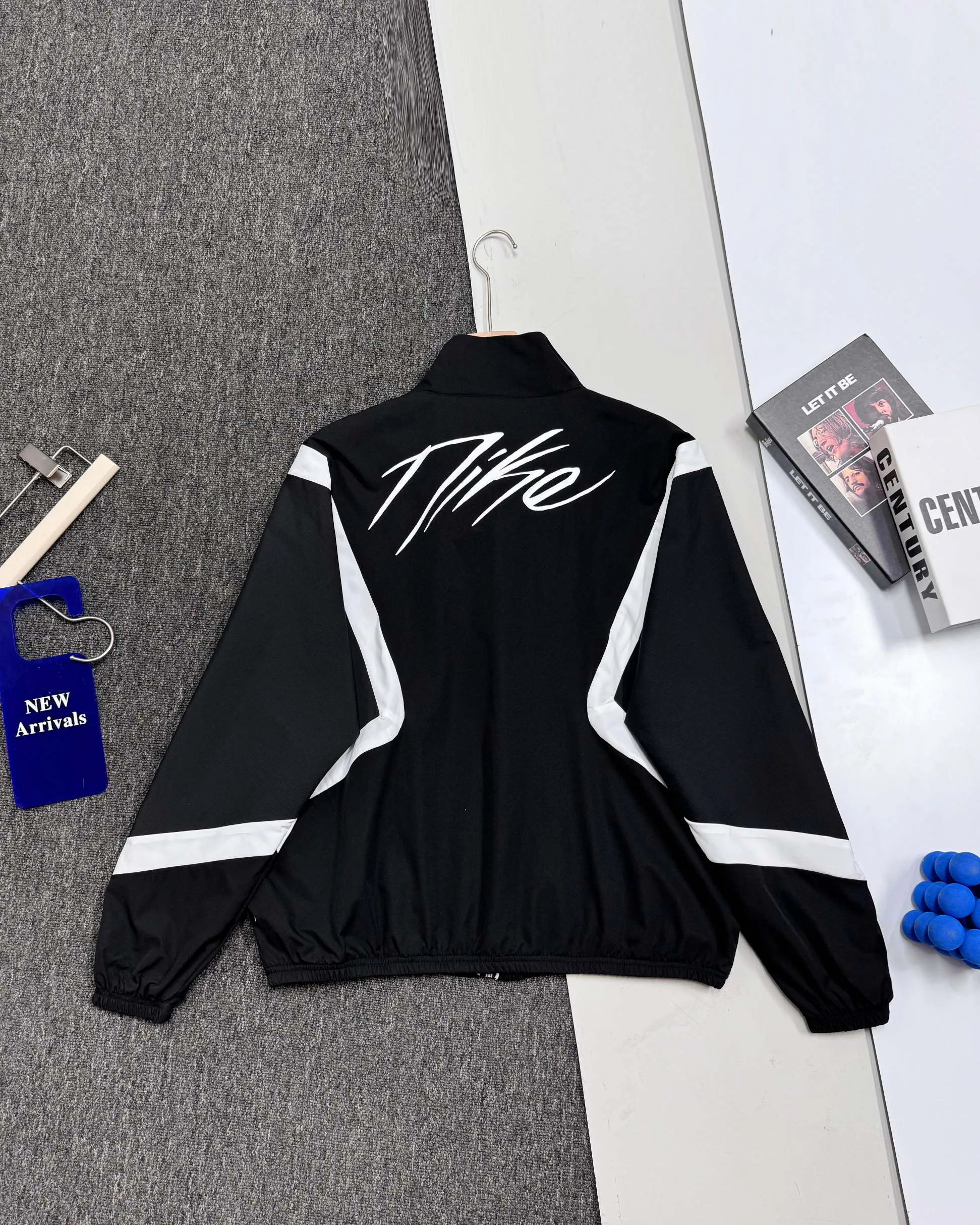 Куртки И Пуховики Мужские Nike 23370