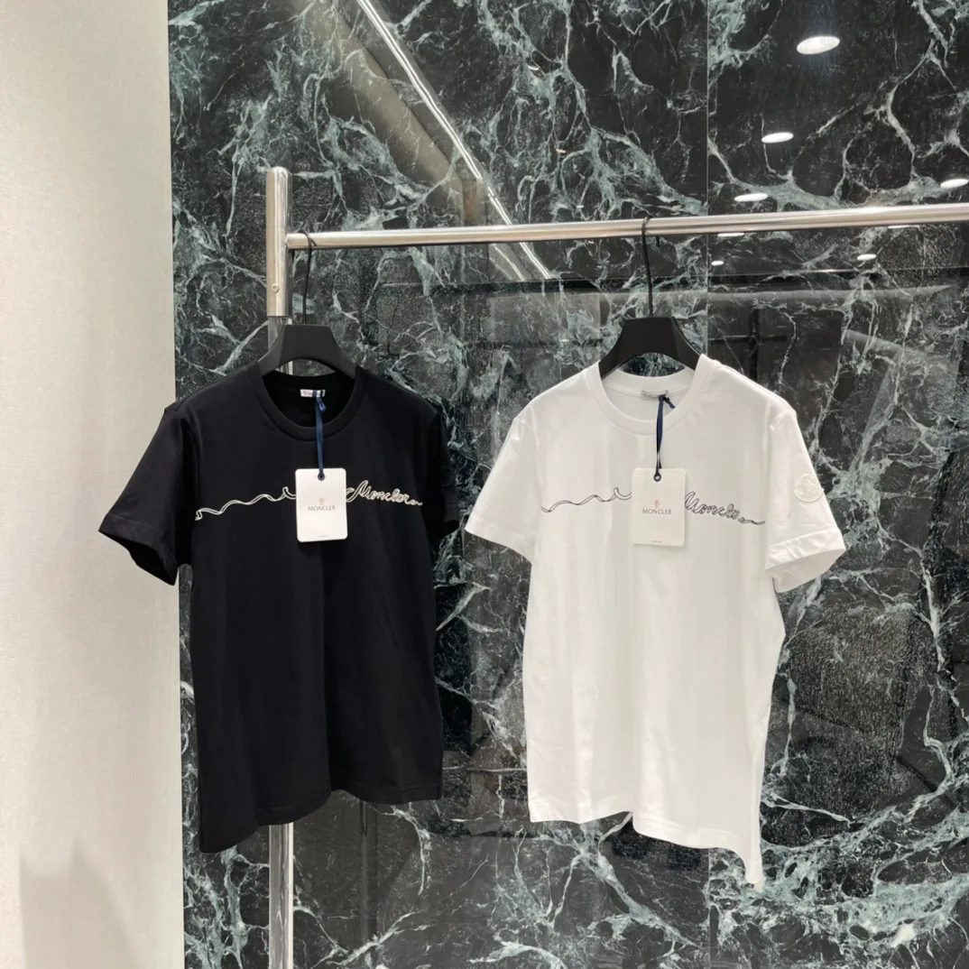 Футболки Женские Moncler 13162634