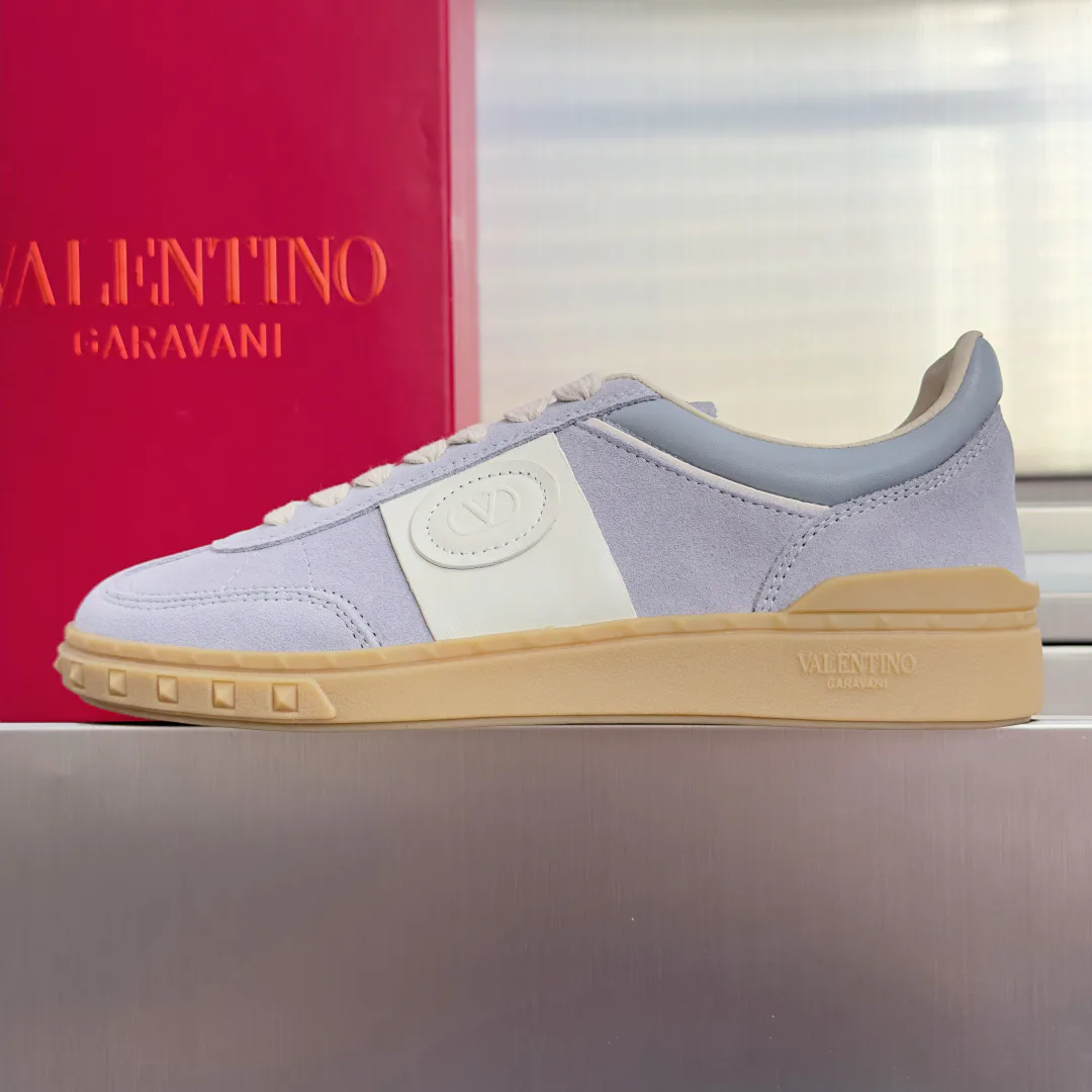 Кроссовки Женские Valentino 19175896