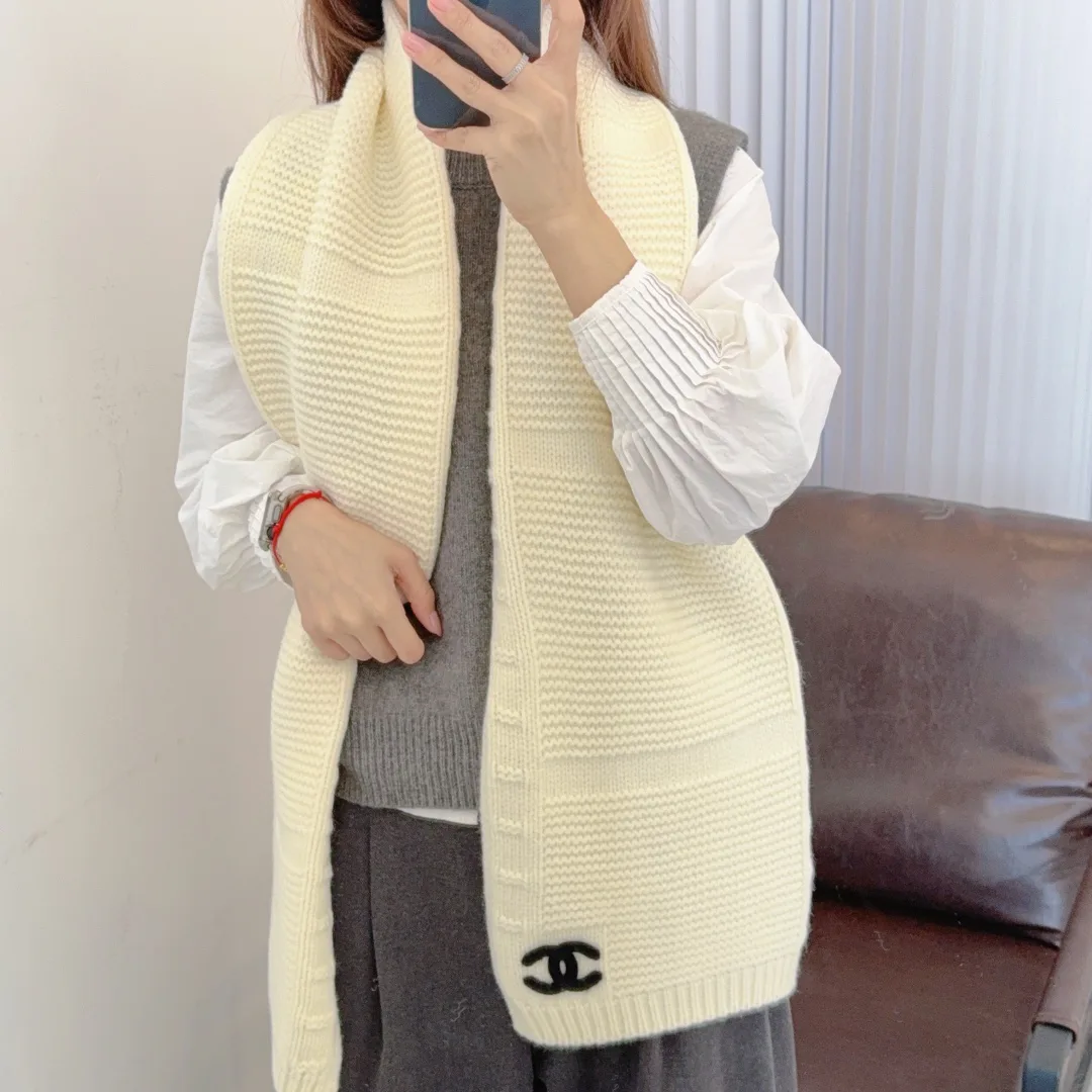 Шарфы Chanel 56763