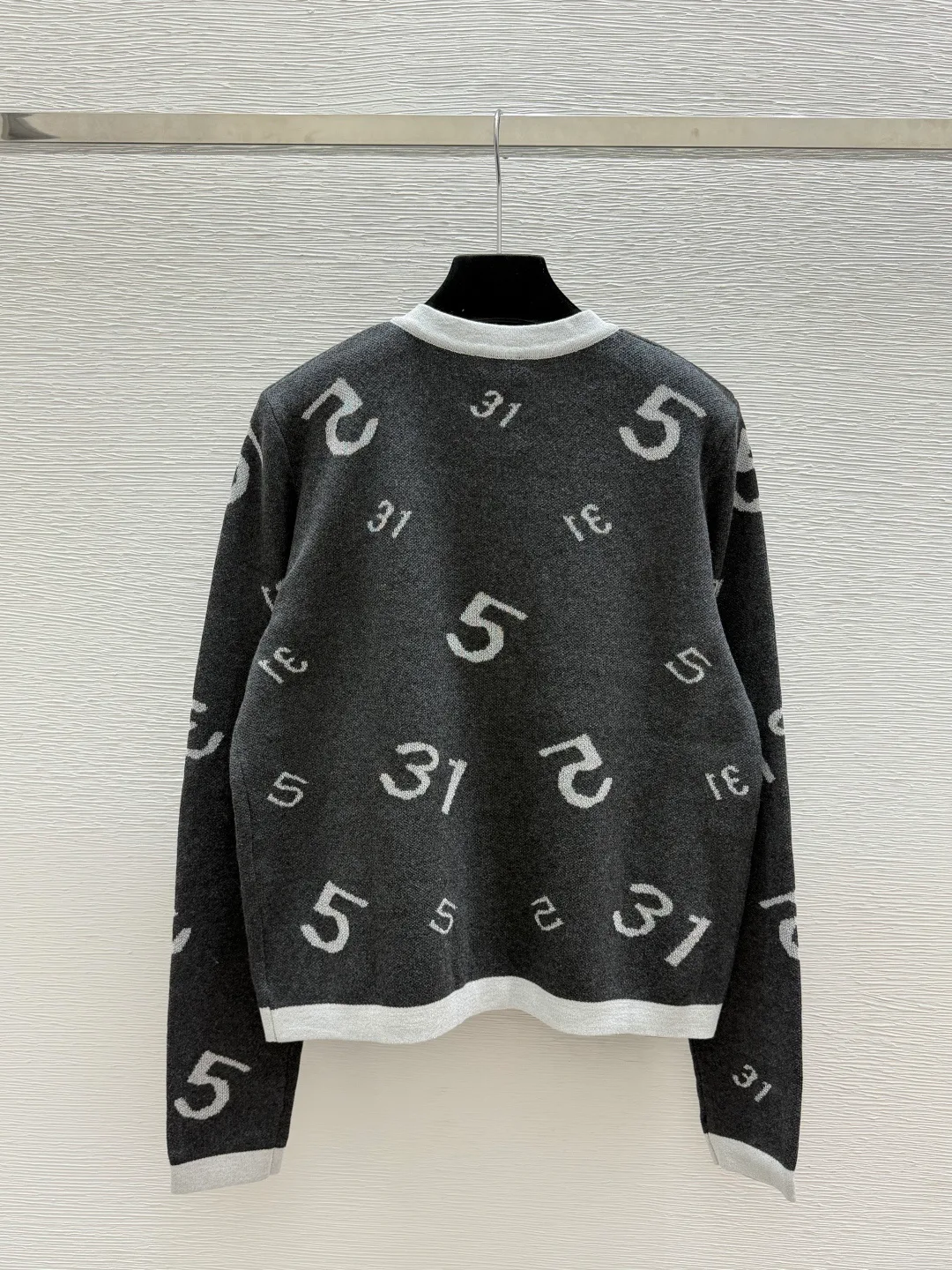 Джемперы И Свитеры Женские Chanel 19496783