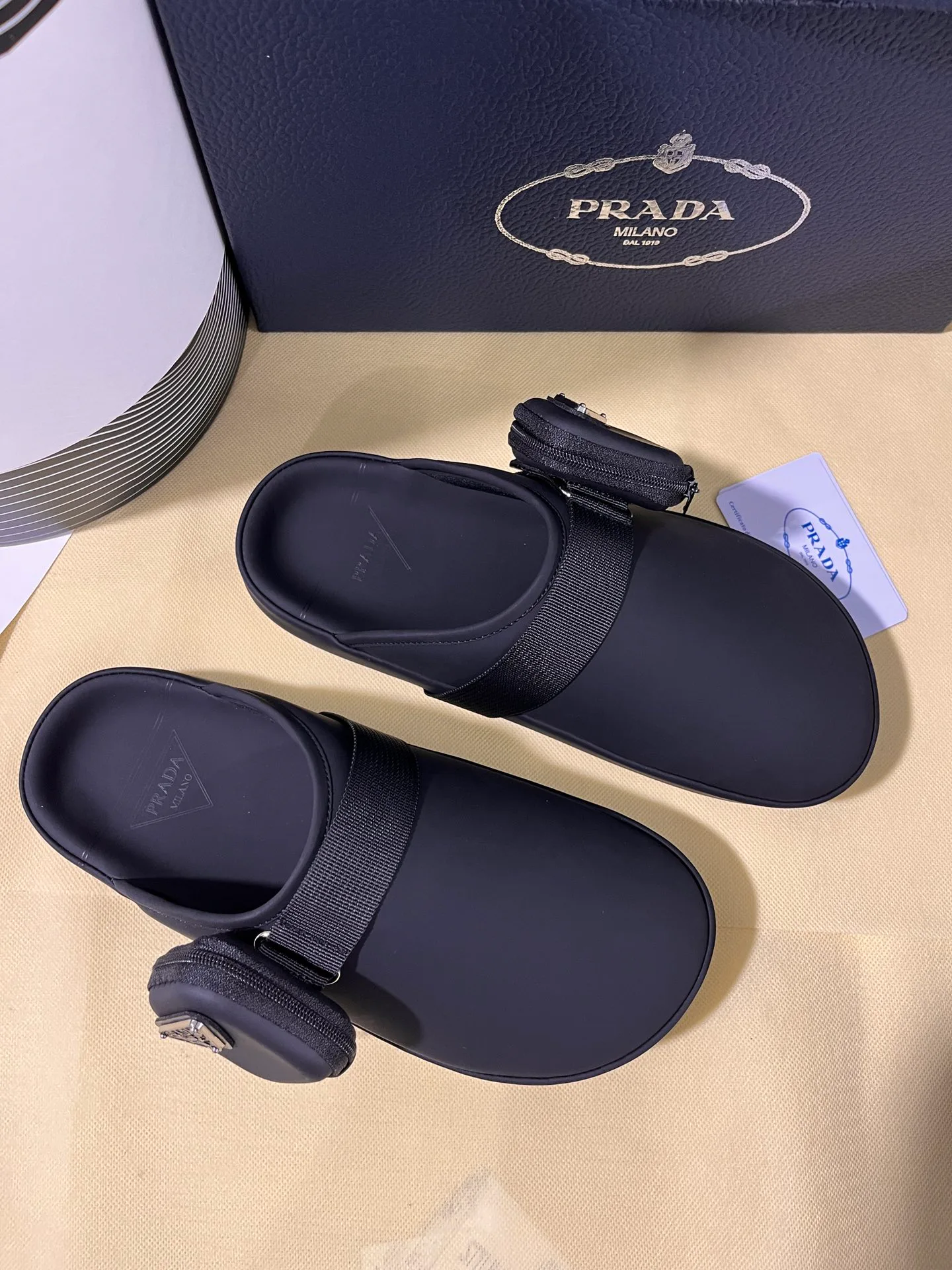 Мюли И Сабо Мужские Prada 25138