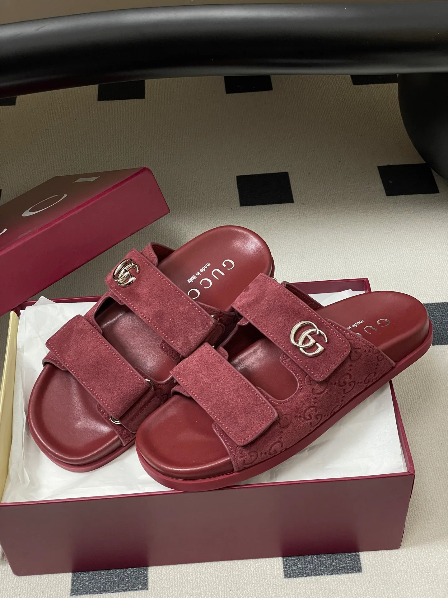 Сандалии Женские Gucci 11777360