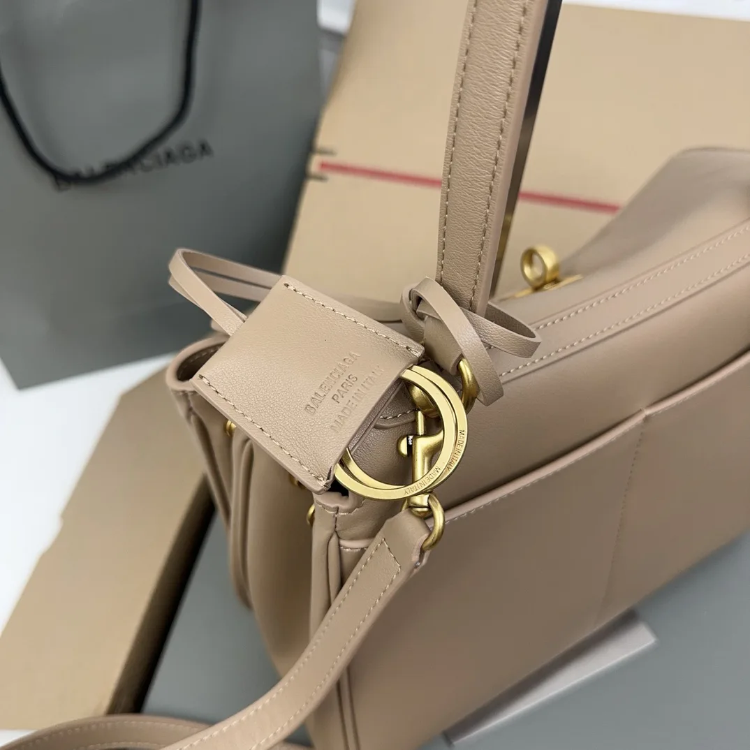 Классические Сумки Женские Balenciaga 11872233