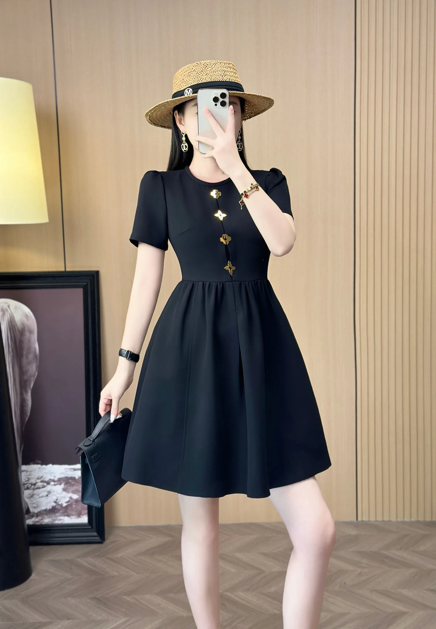 Платья Женские Louis Vuitton 11598107