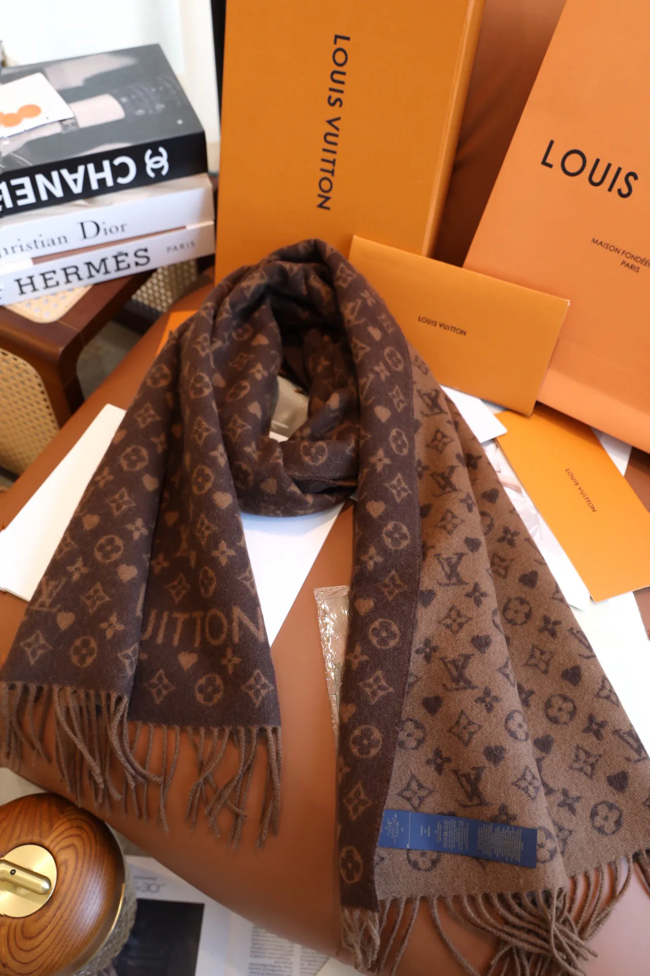 Шарфы Louis Vuitton 1313376