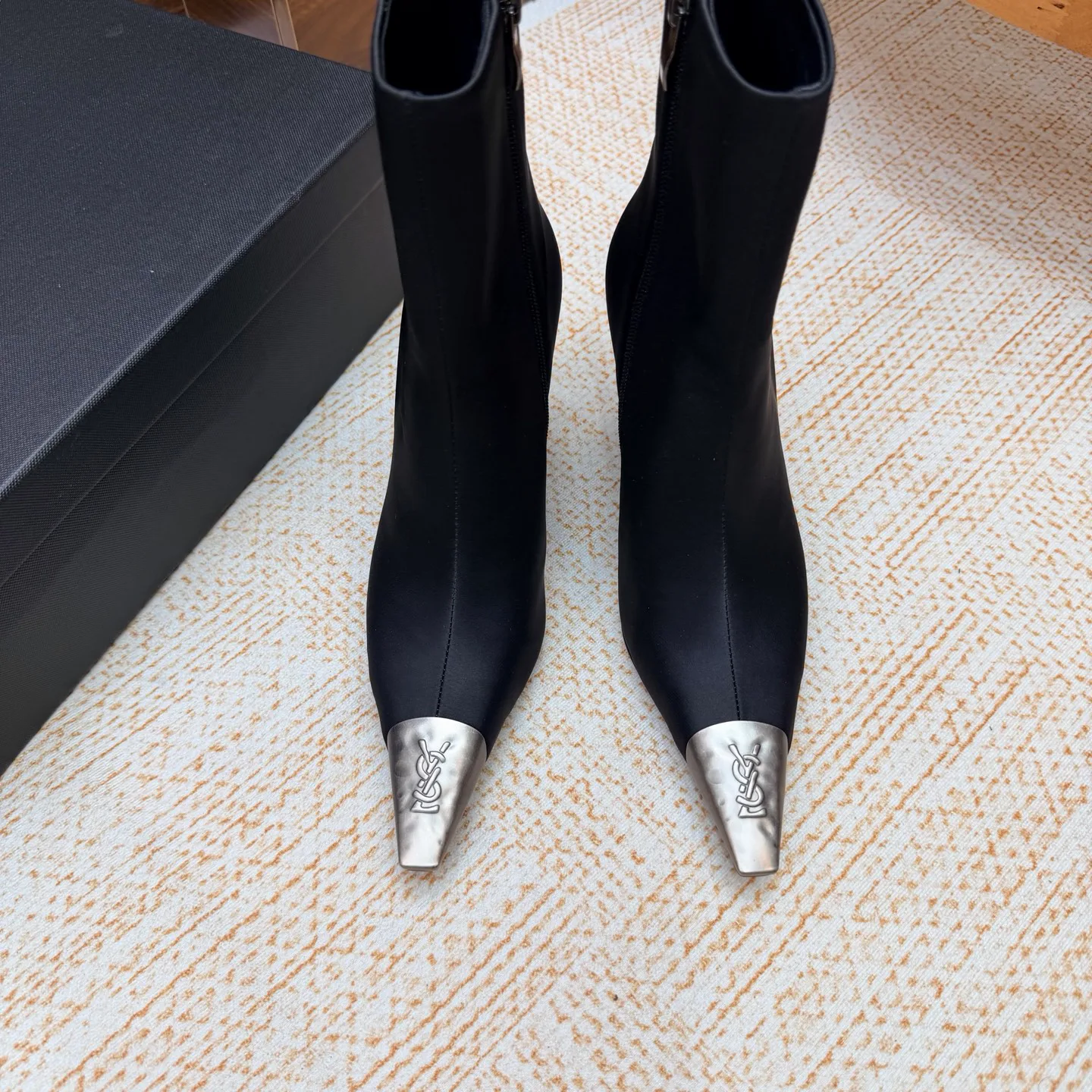 Ботильоны Женские Saint Laurent 19314787