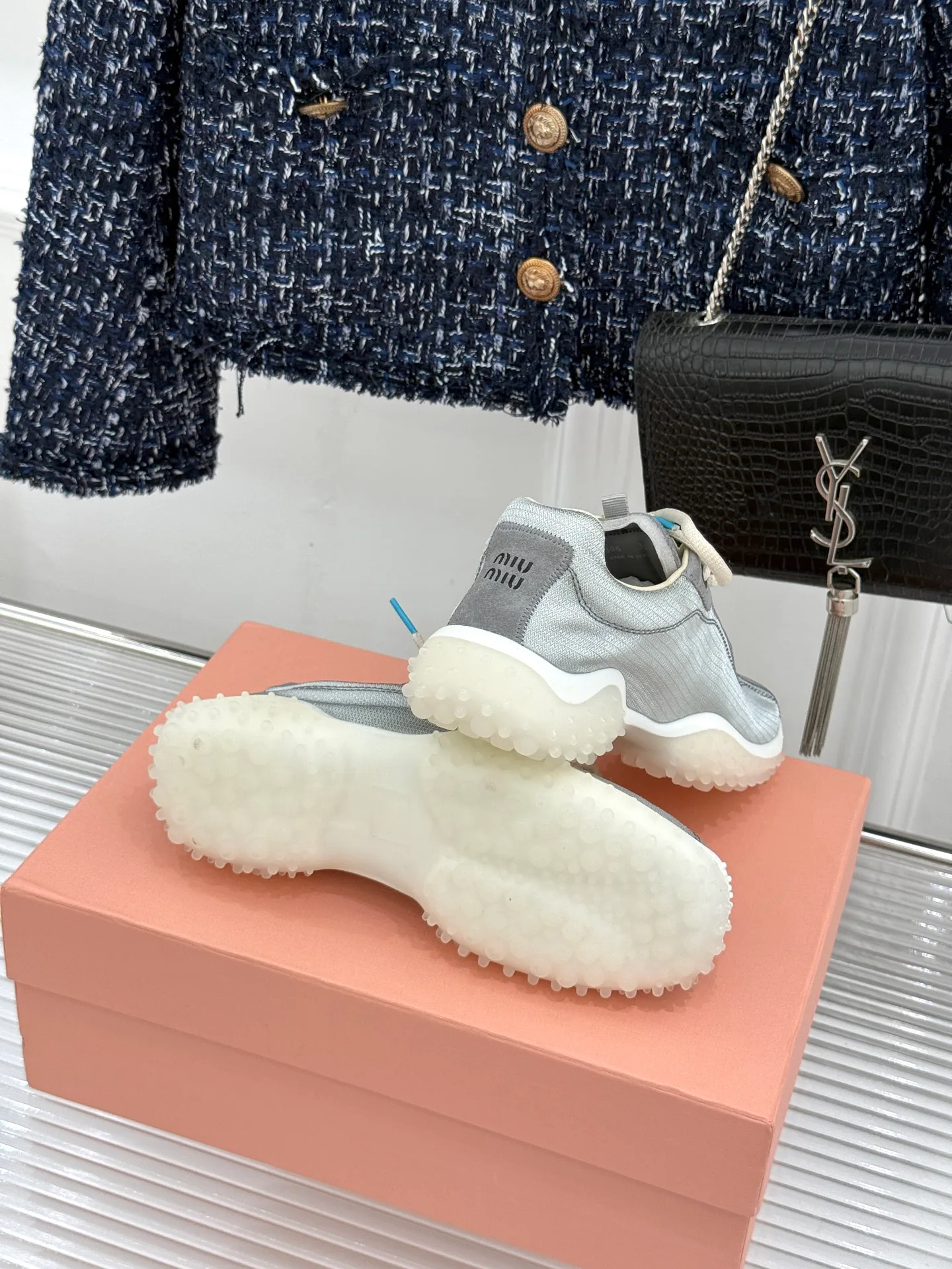 Кроссовки Женские Miu Miu 17597001