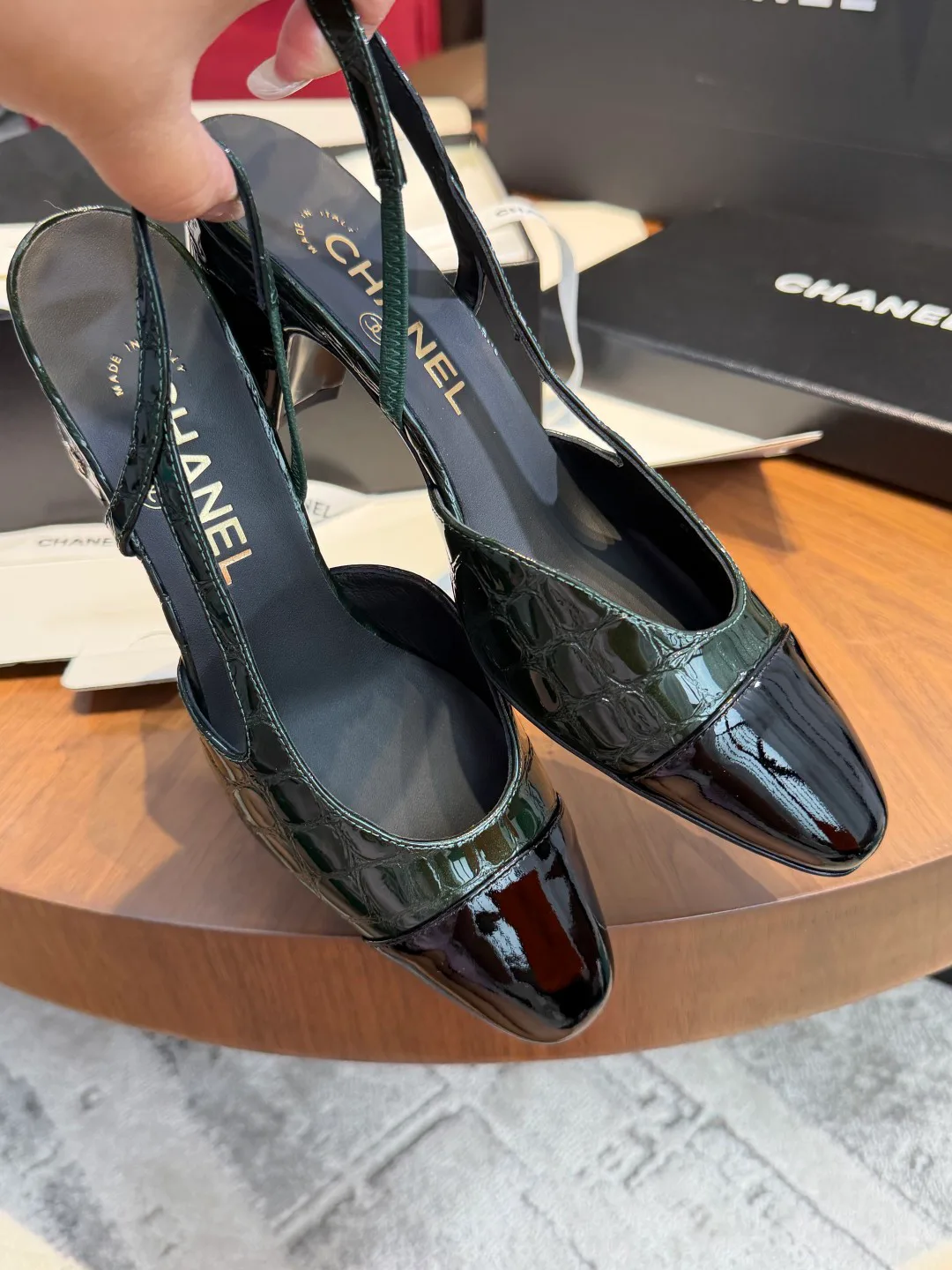 Туфли Женские Chanel 18468893