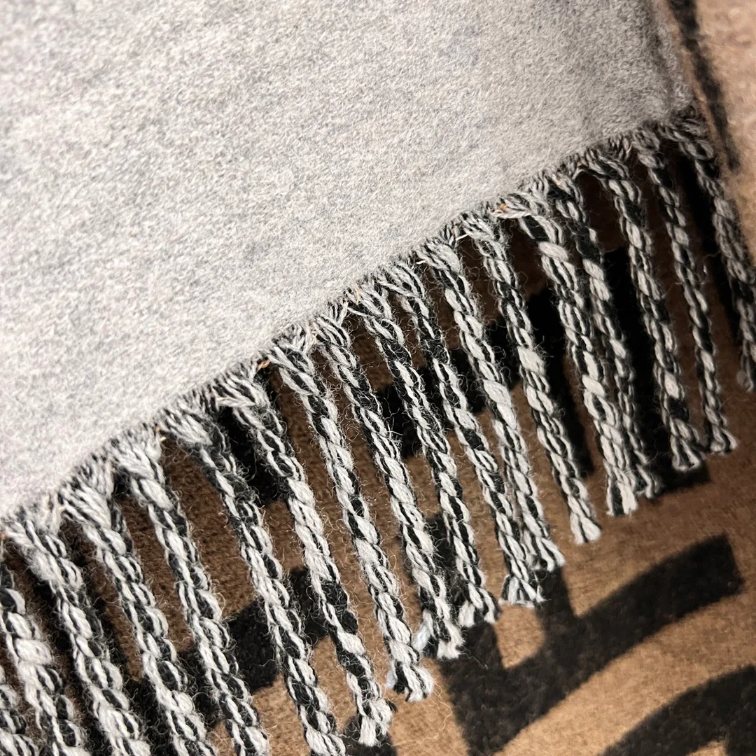 Шарфы Женские Fendi 89515