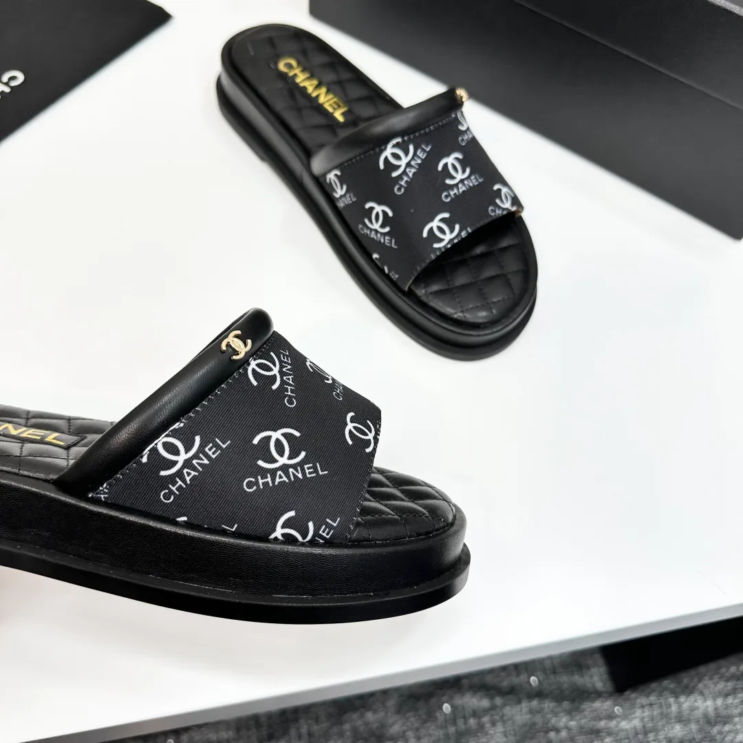 Шлепанцы Женские Chanel 14349