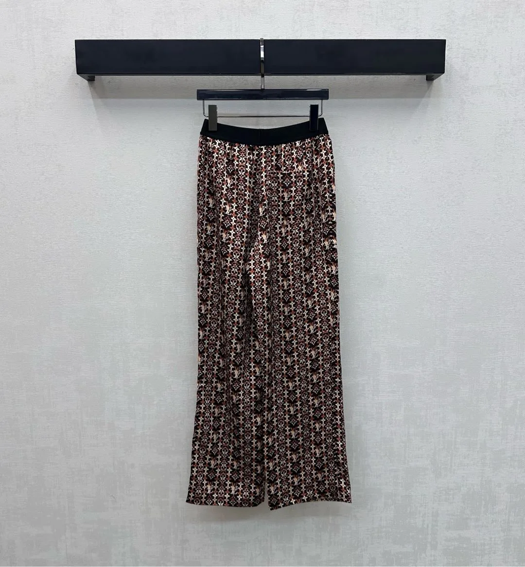 Брюки Женские Louis Vuitton 11049540