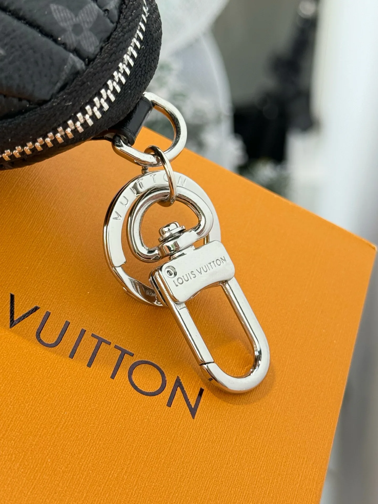 Ключницы Louis Vuitton 17897127