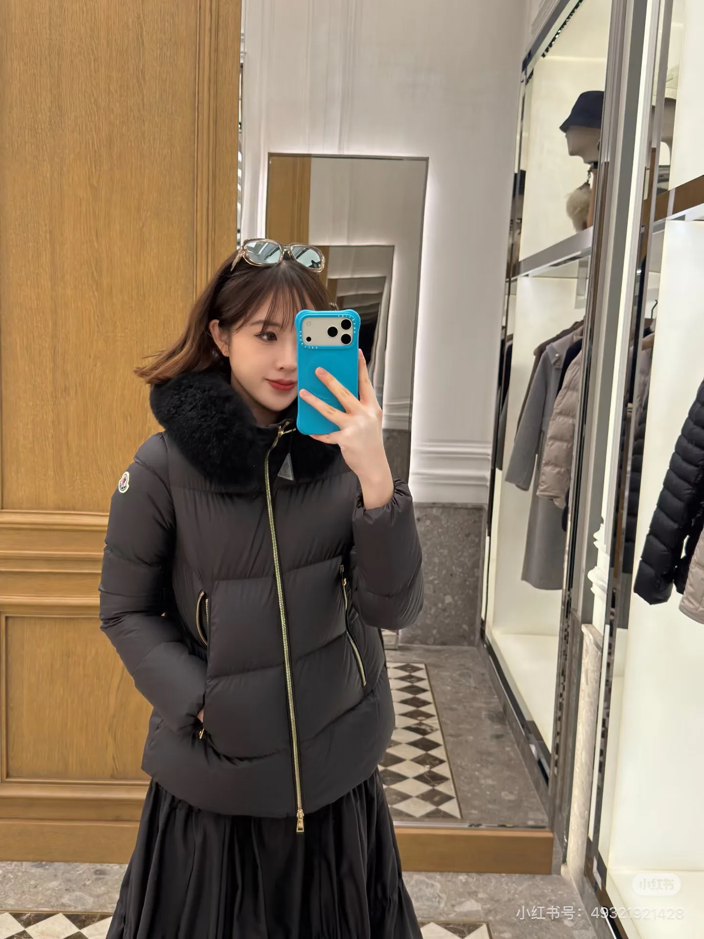 Куртки И Пуховики Женские Moncler 18710905
