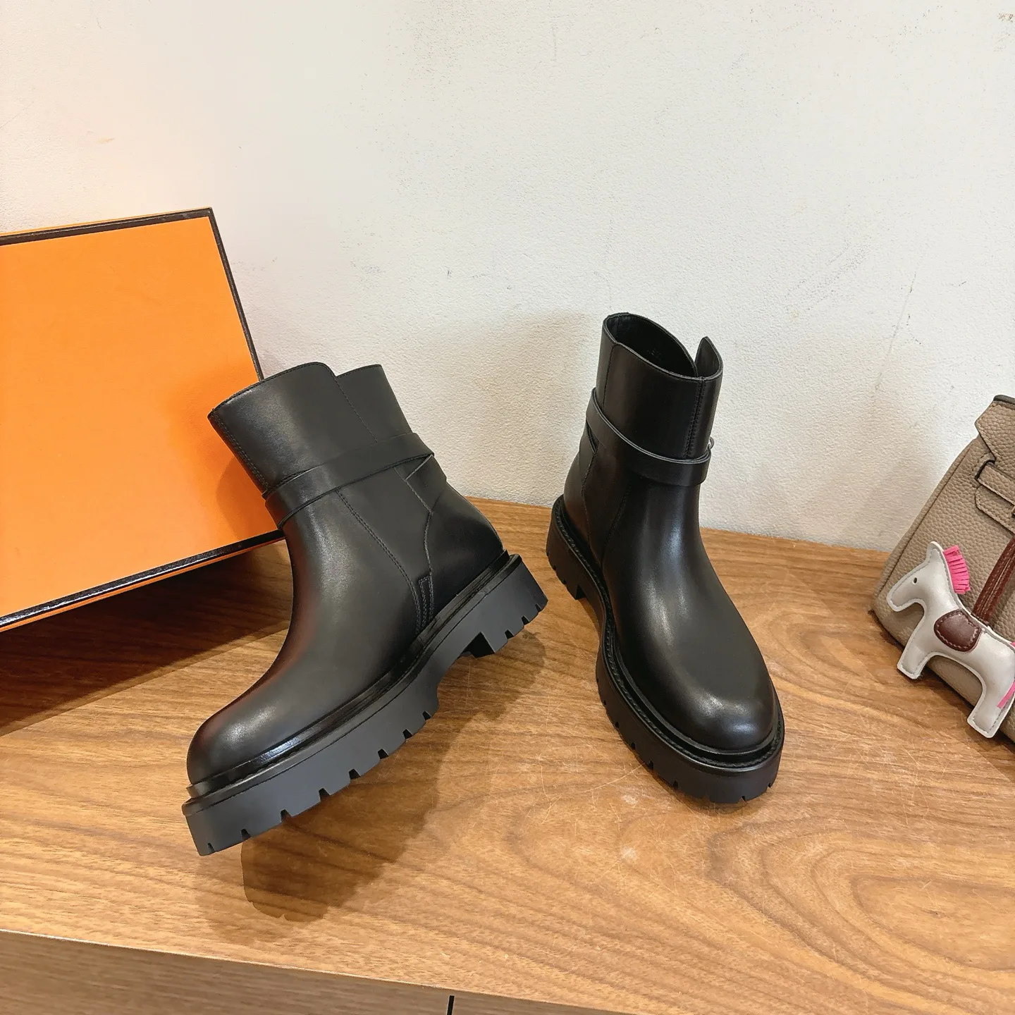 Ботинки Женские Hermes 399360