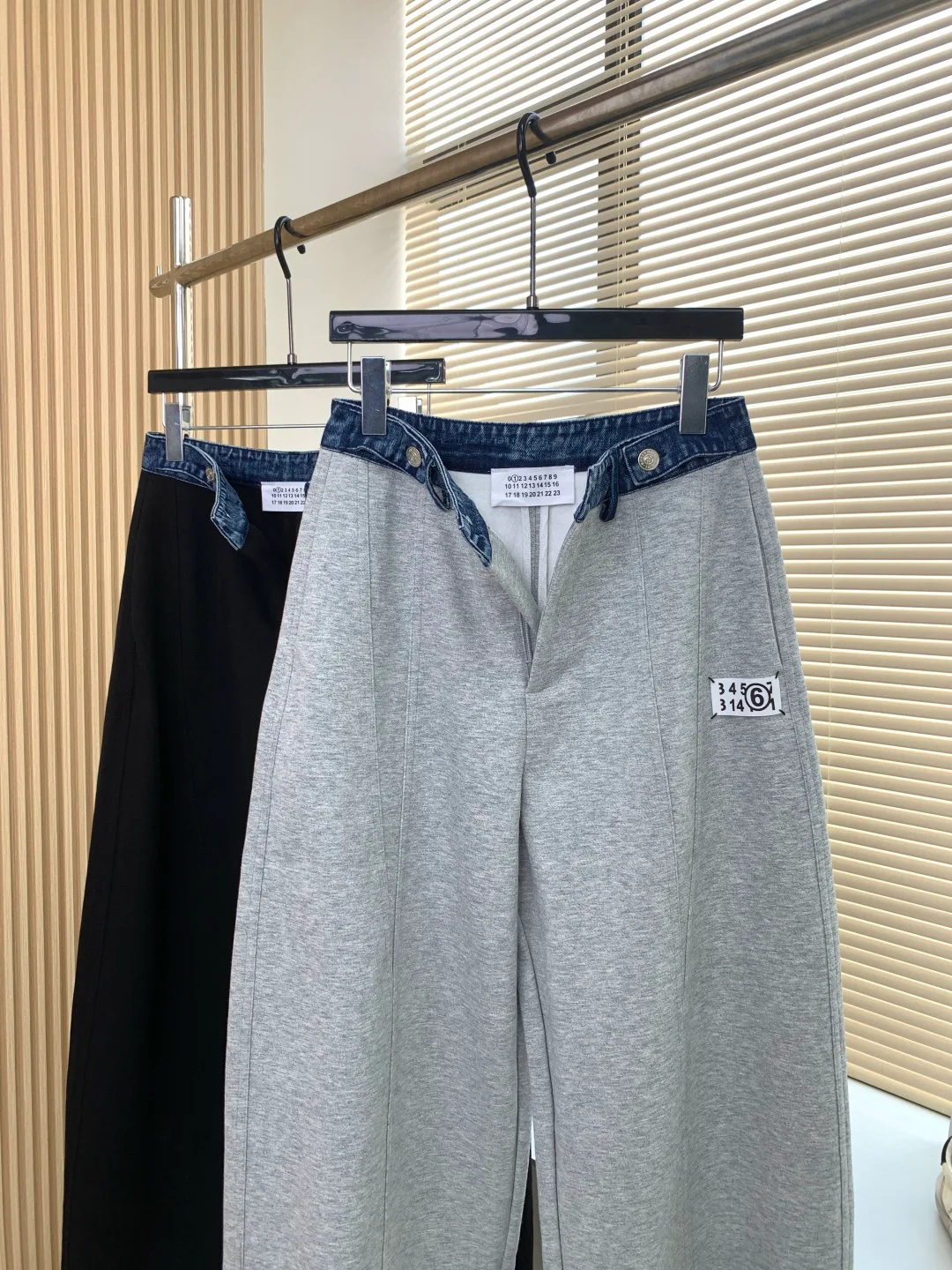 Брюки Женские Maison Margiela 18017071