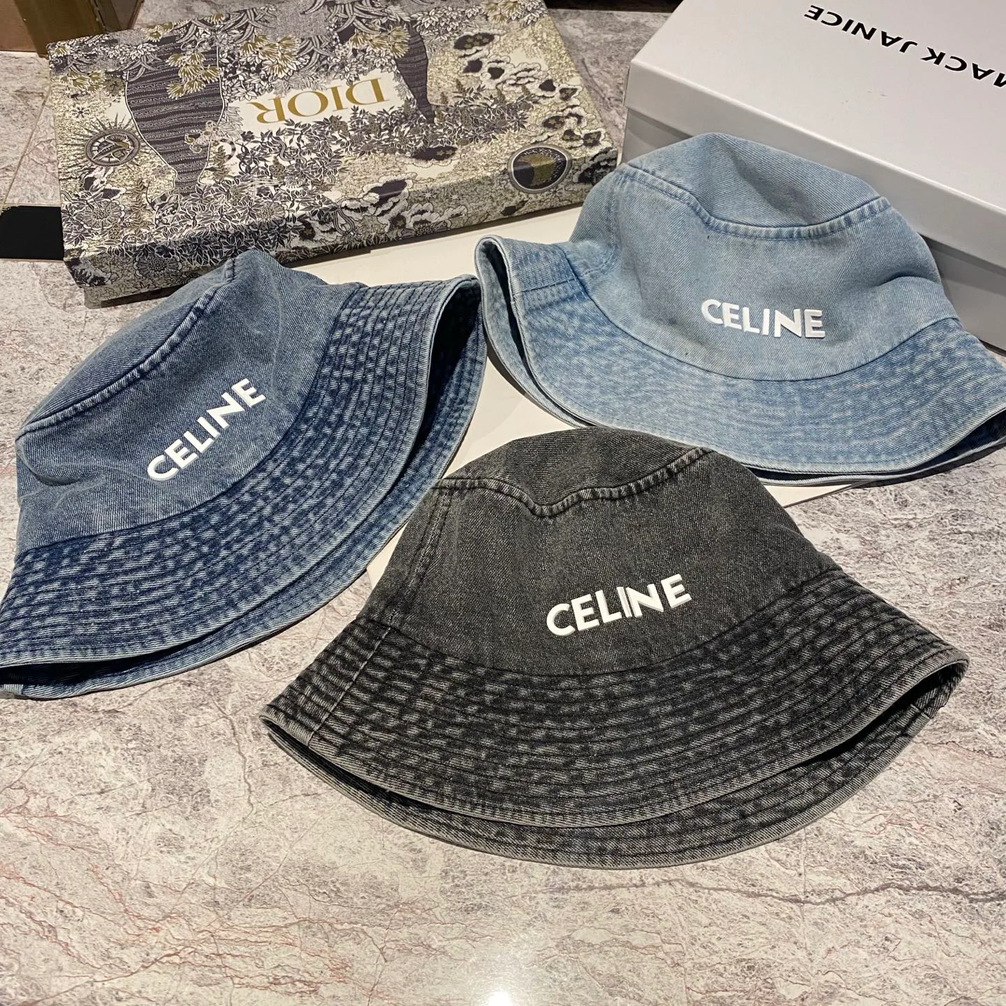 Головные Уборы Celine 17031