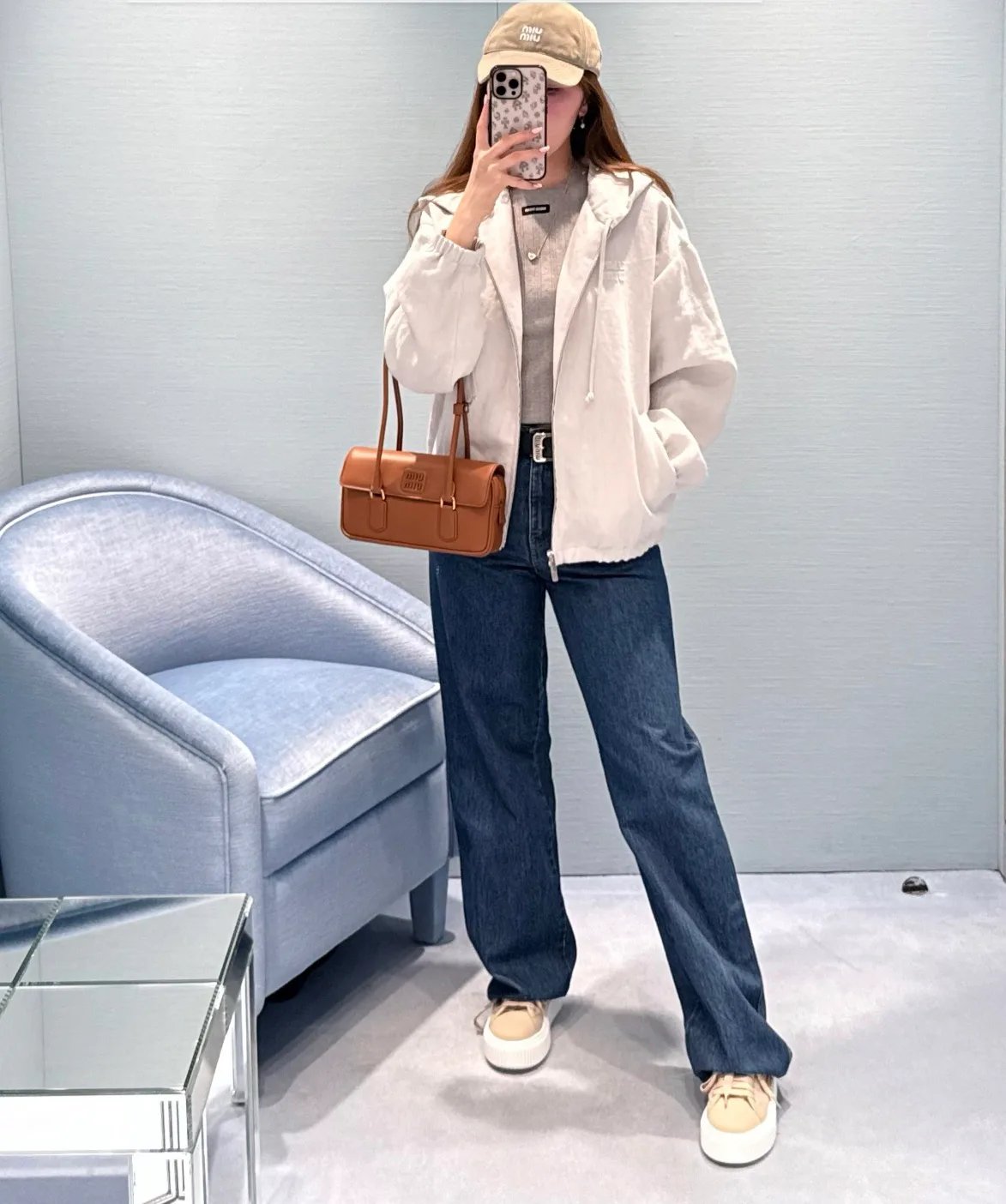 Куртки И Пуховики Женские Miu Miu 18113728