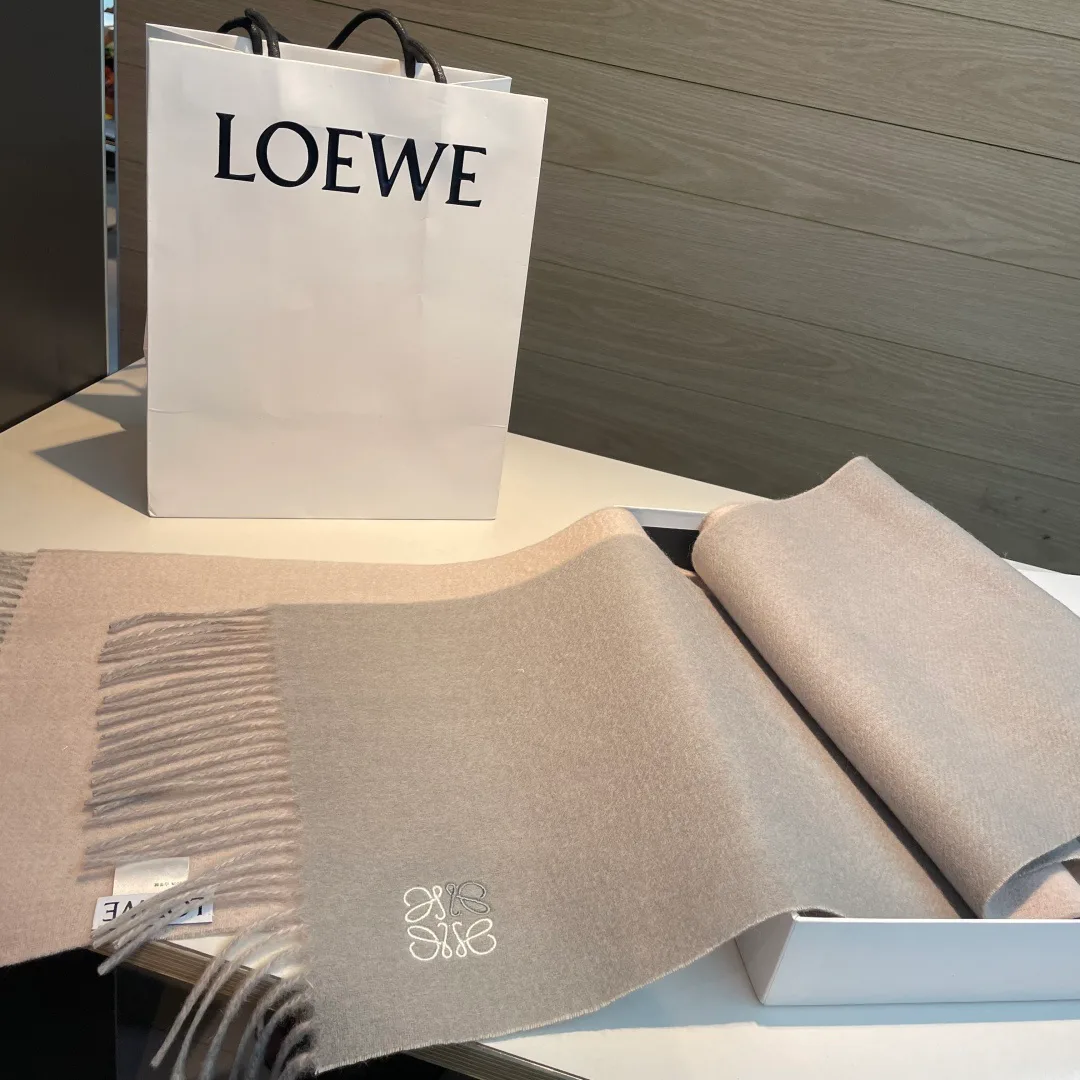 Шарфы Loewe 638045