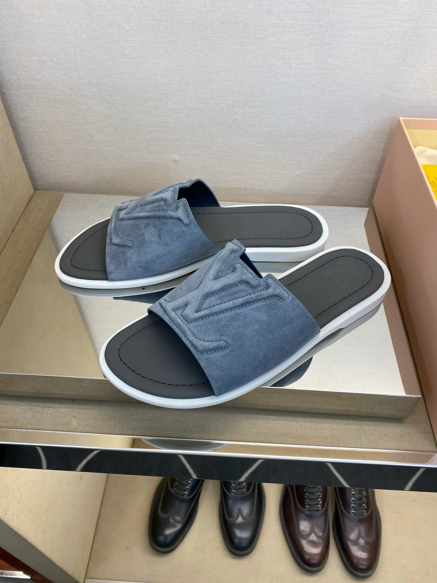 Сандалии Мужские Louis Vuitton 11767899