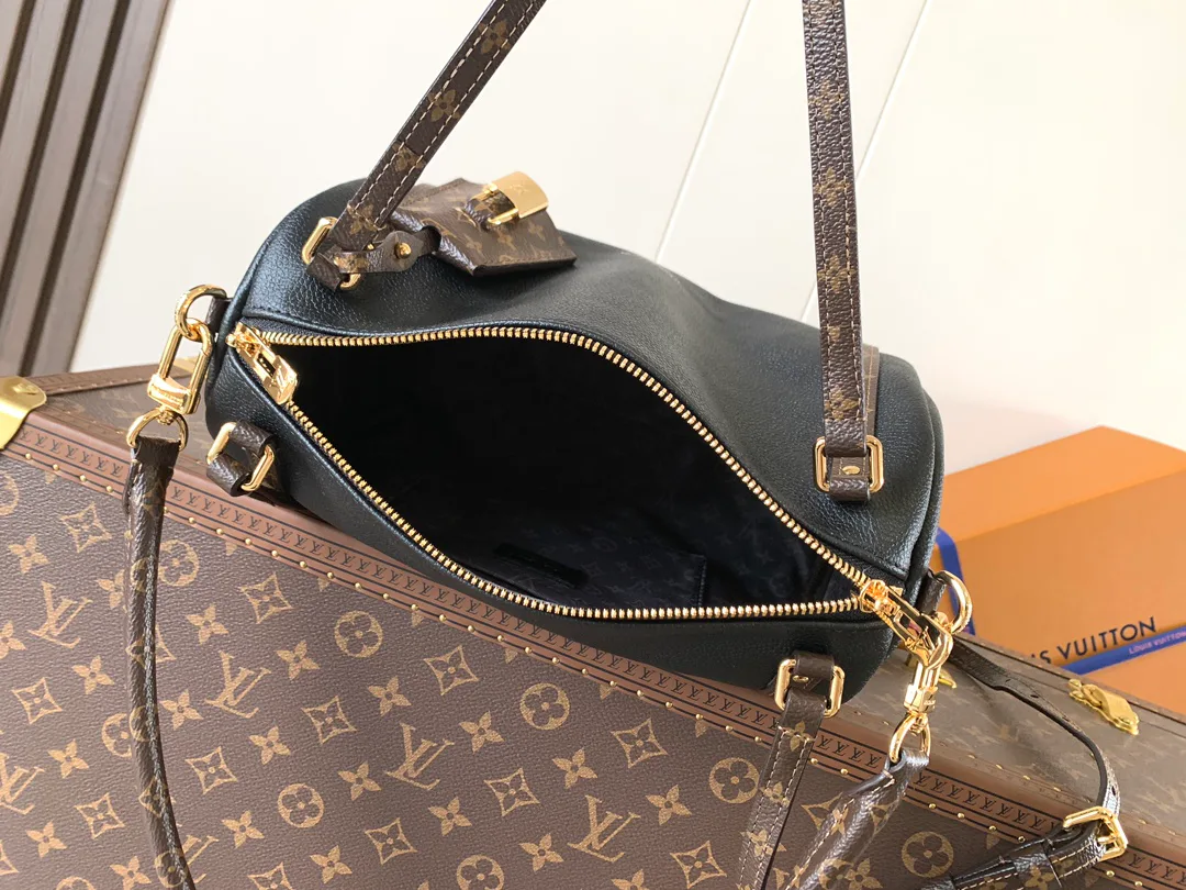 Классические Сумки Женские Louis Vuitton 11394897
