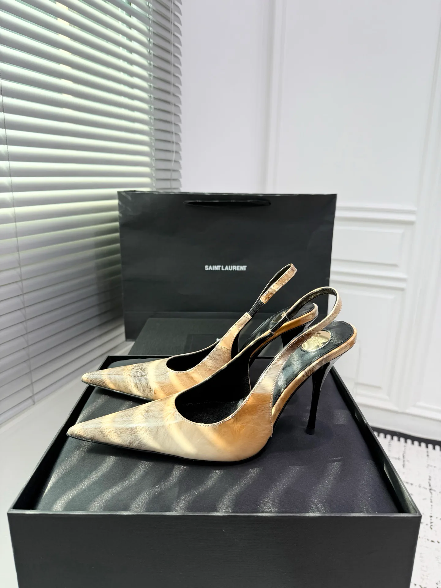 Туфли Женские Saint Laurent 355823