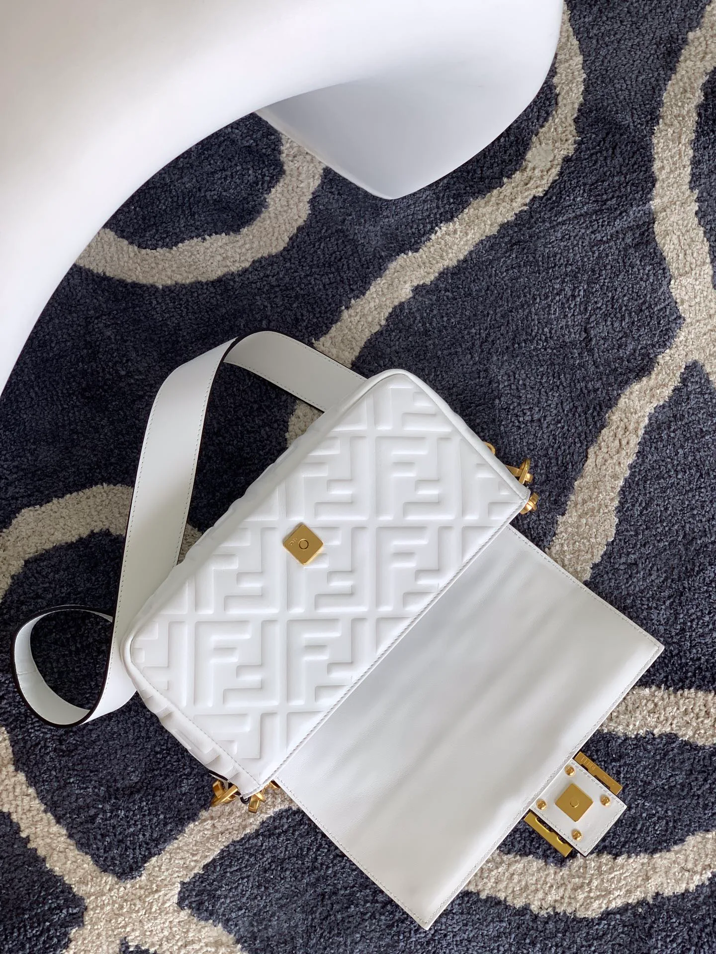 Сумки На Ремне Женские Fendi 343565