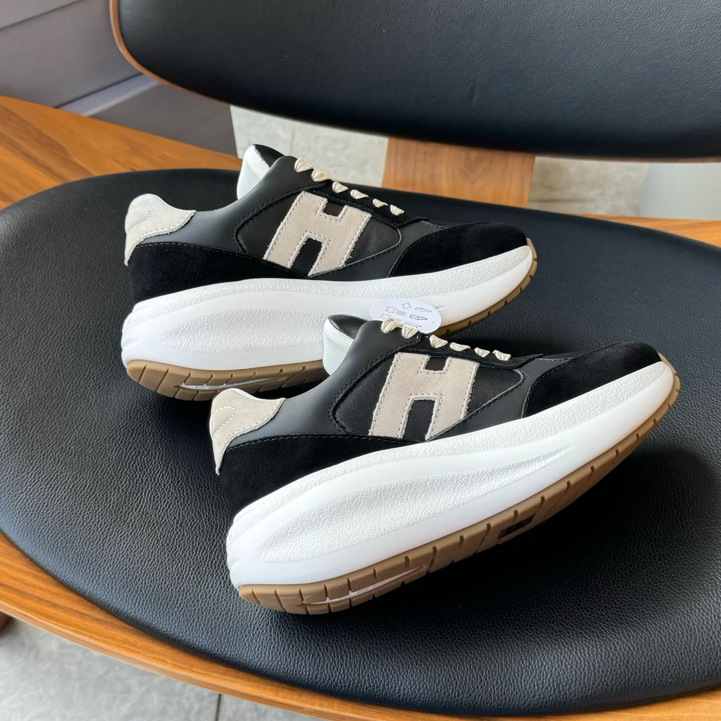 Кроссовки Женские Hogan 12629932