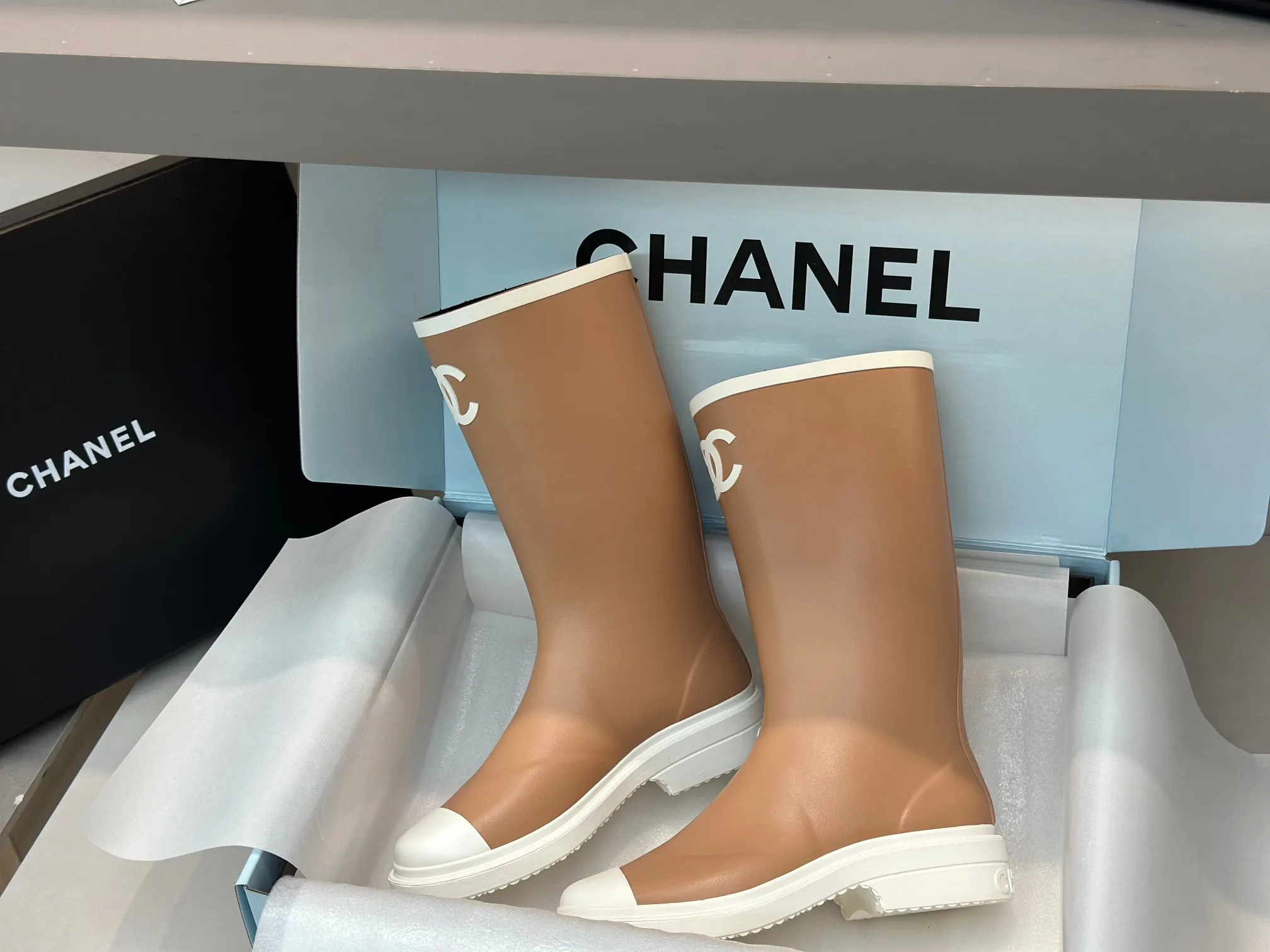 Сапоги Женские Chanel 18066471