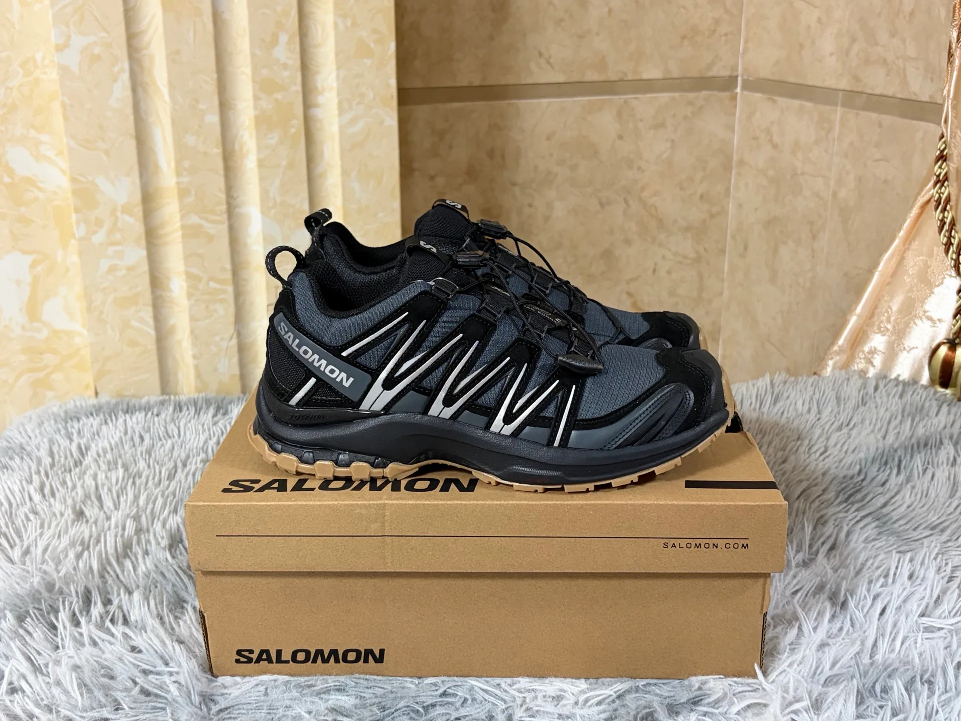 Кроссовки Женские Salomon 19708801