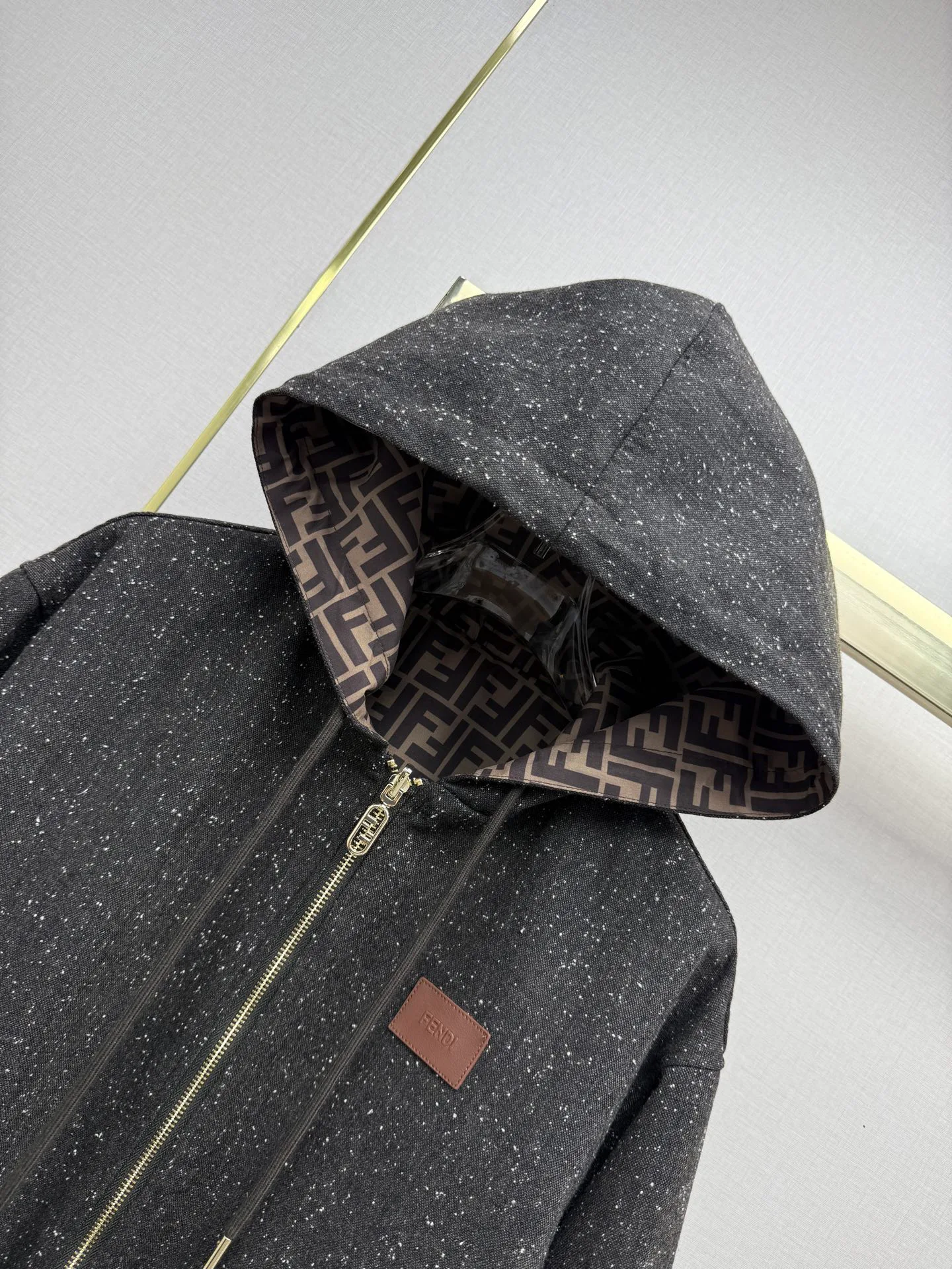 Куртки И Пуховики Женские Fendi 19294211