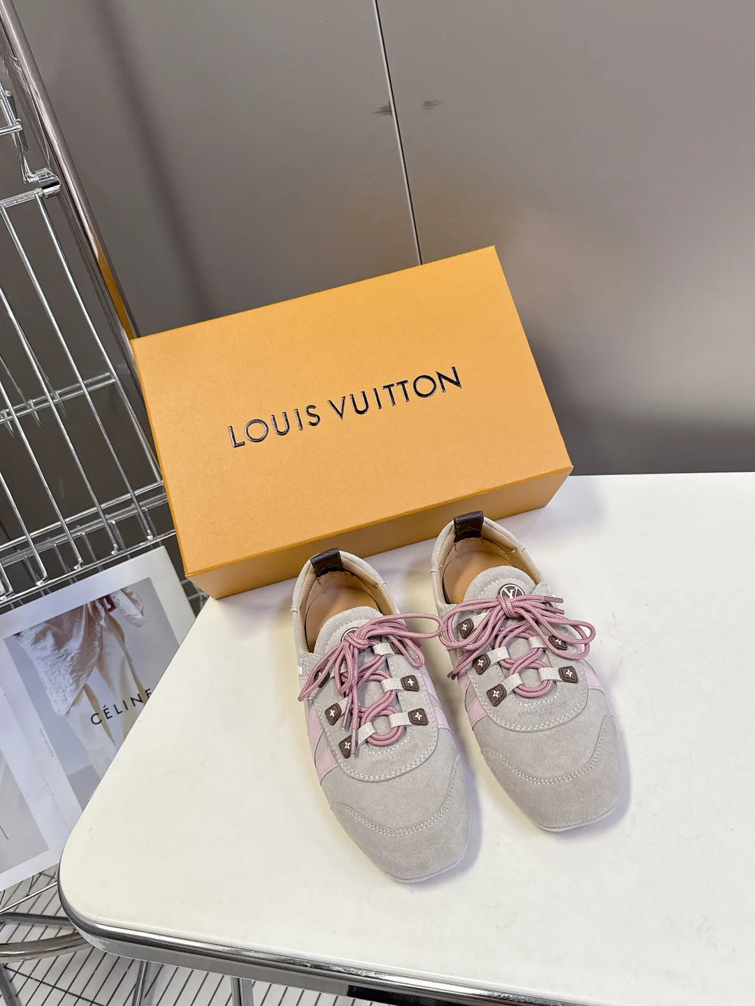 Кроссовки Женские Louis Vuitton 1480752